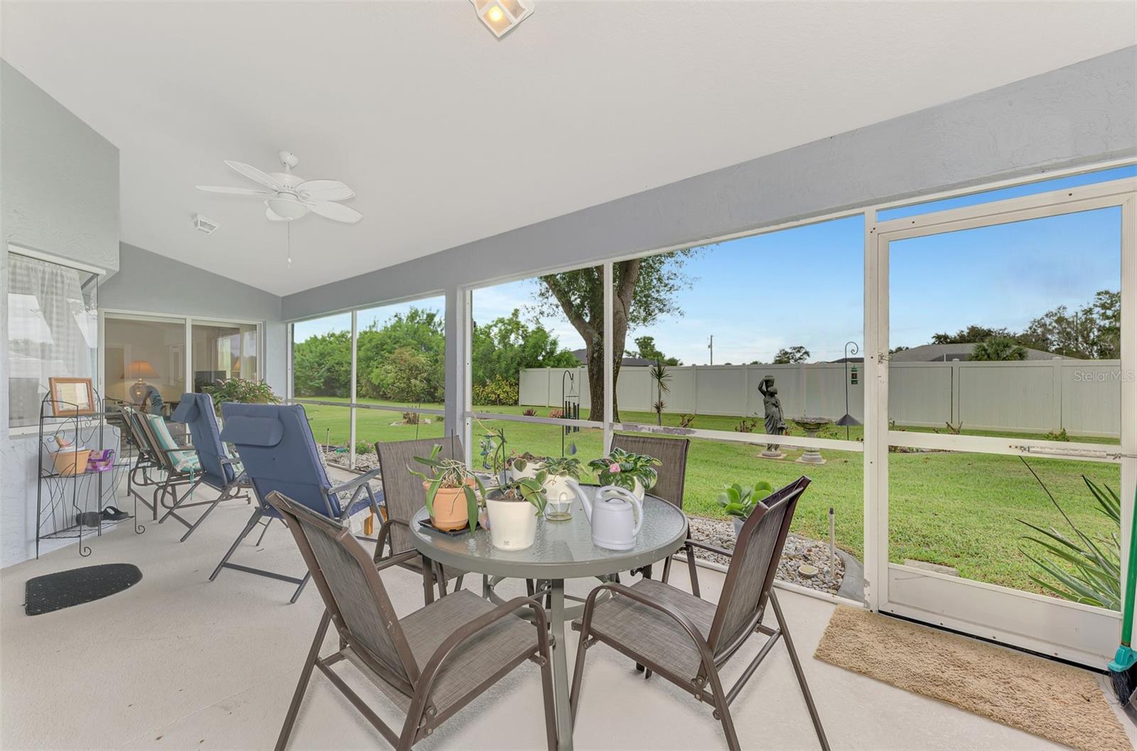 CHARLESTON PARK - Residential