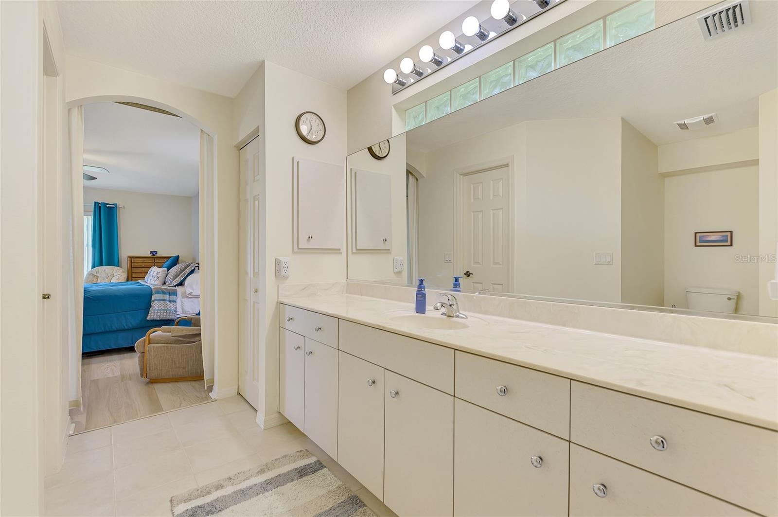 CHARLESTON PARK - Residential