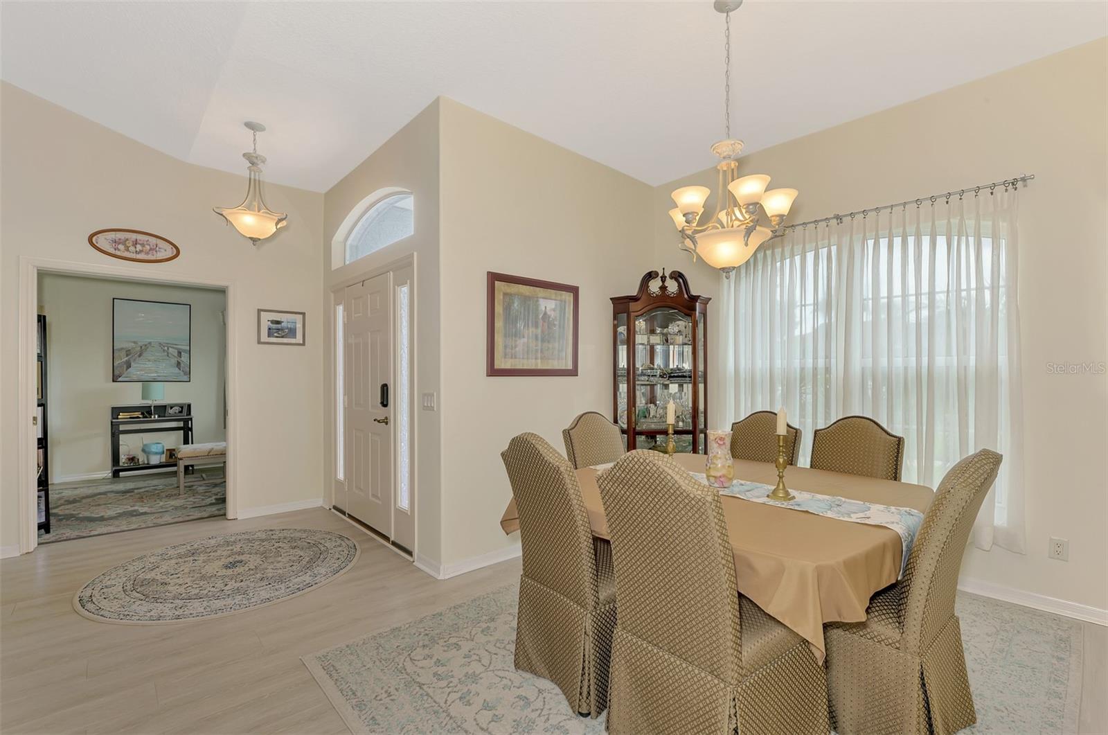 CHARLESTON PARK - Residential