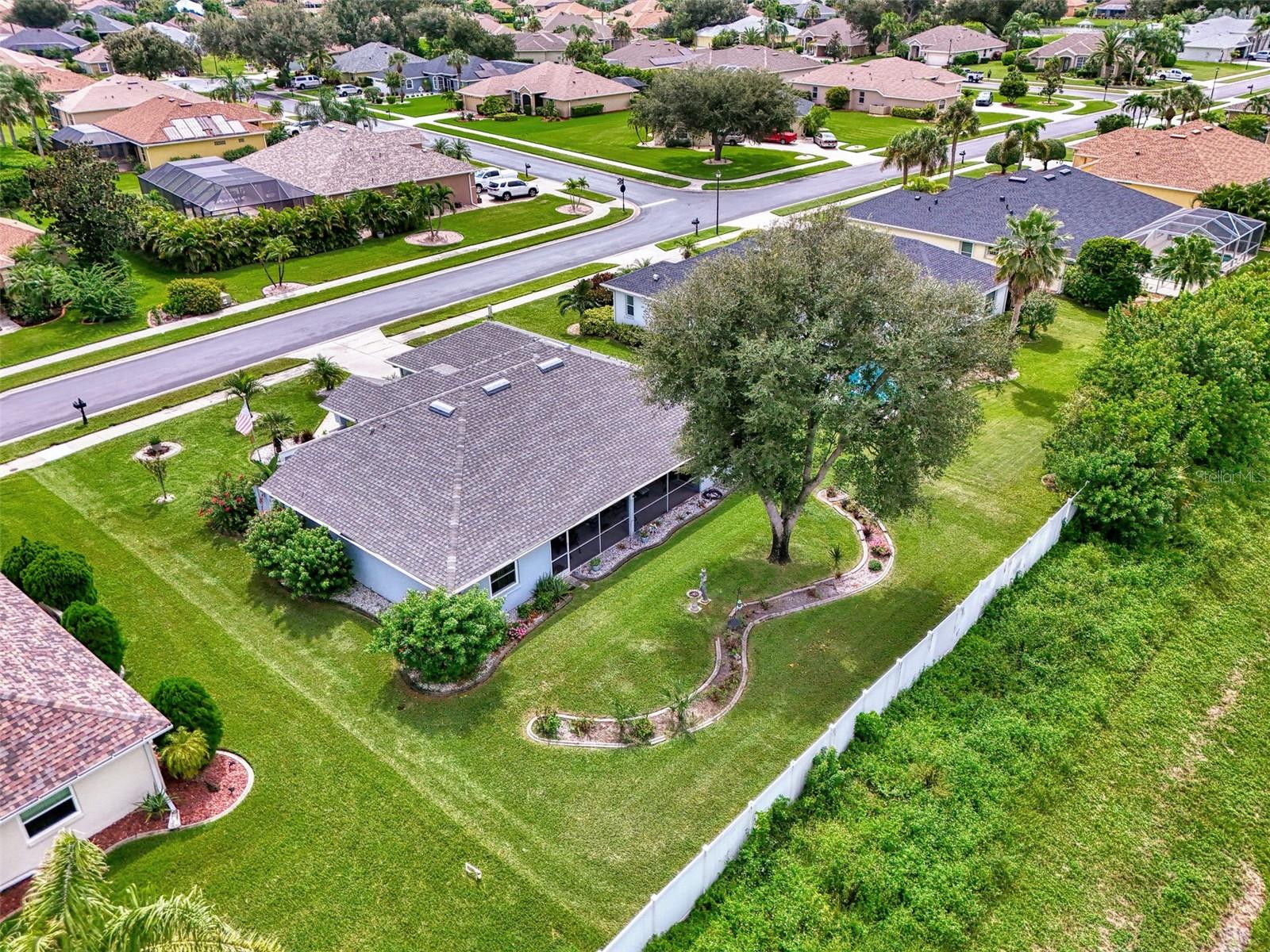 CHARLESTON PARK - Residential