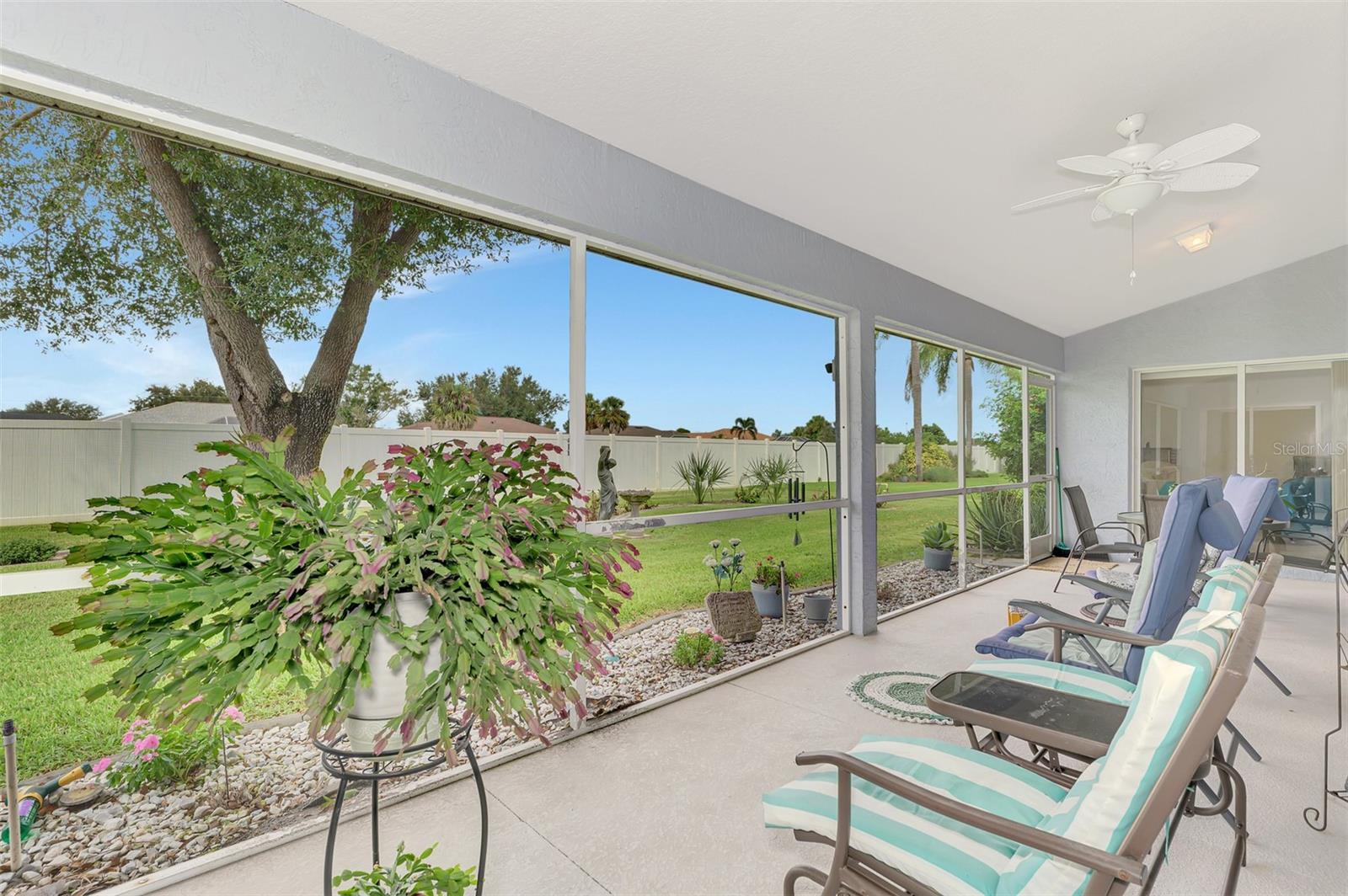 CHARLESTON PARK - Residential