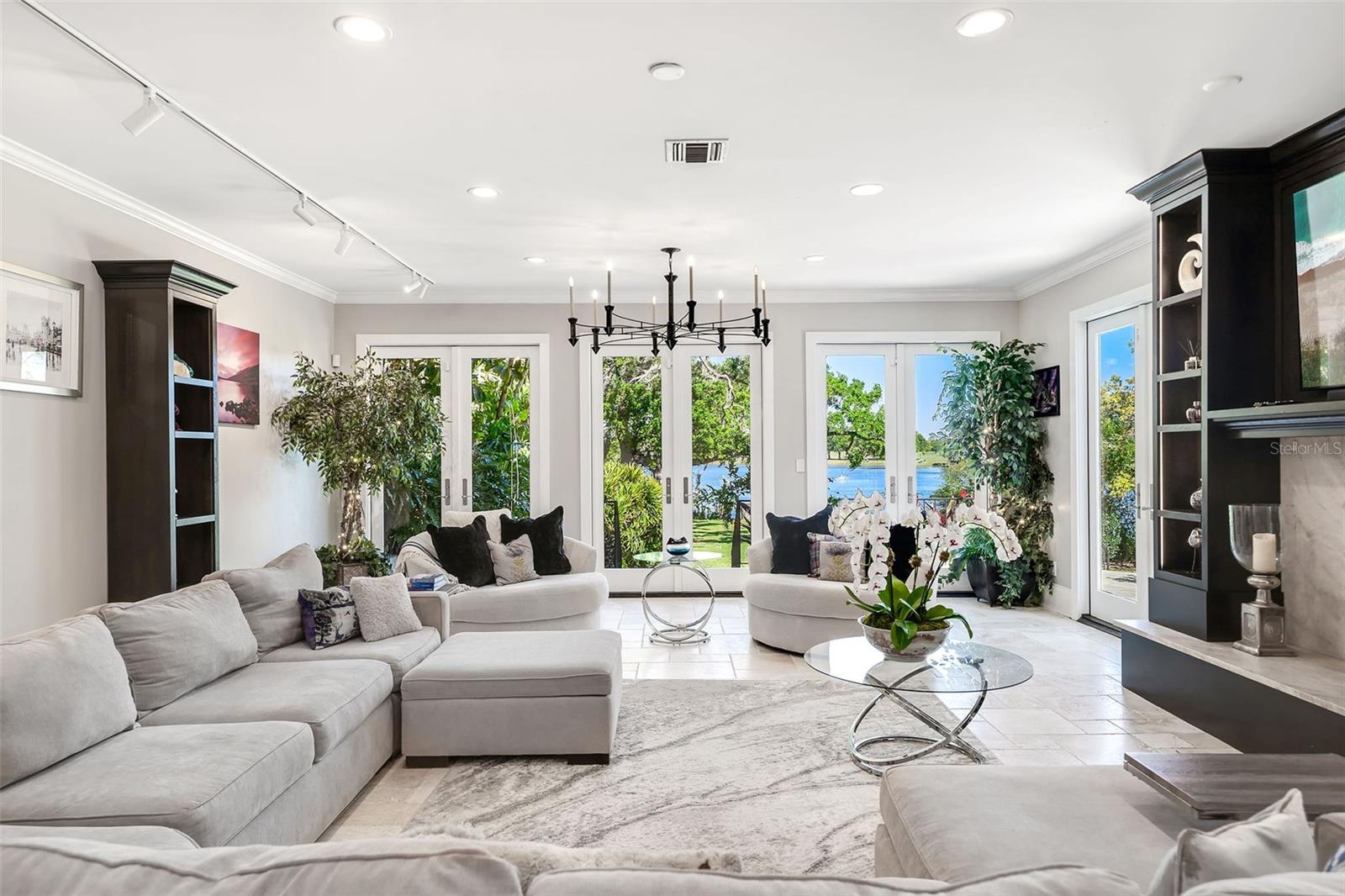 SPRING LAKE TERRACE - Residential