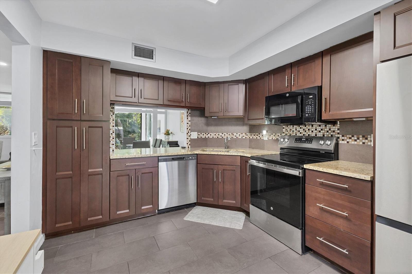 CROOKED CREEK SEC 1 - Residential