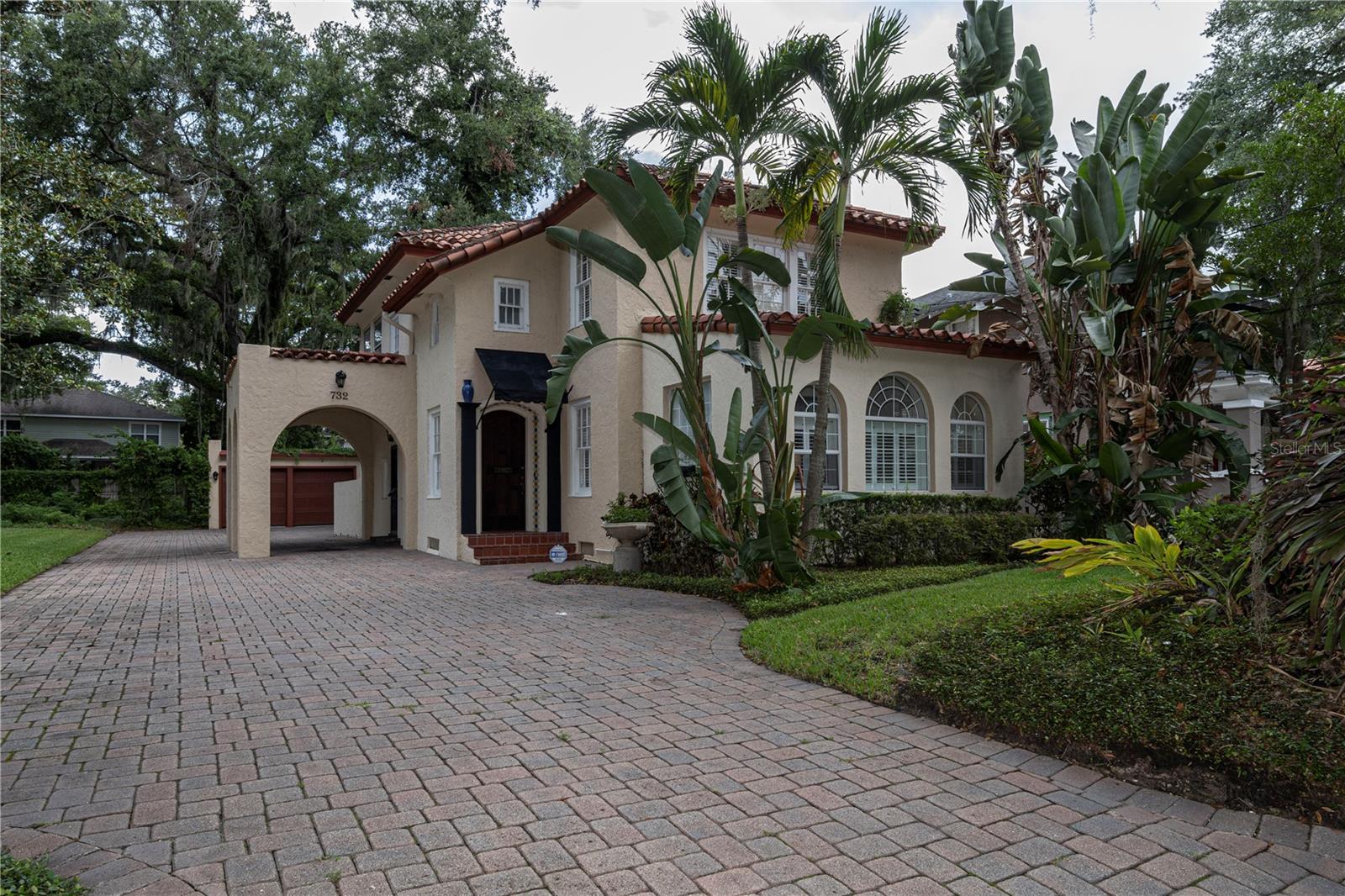 Discover this beautiful 4-bedroom, 2.5-bath Mediterranean-style home featuring elegant wood floors, a cozy fireplace, and a spacious covered patio overlooking a fenced yard with mature trees. The kitchen offers a gas stove, and a 2-car garage provides ample parking and storage.
Perfectly situated in College Park, this home is just minutes from the vibrant shopping district and downtown Orlando. Lawn care is included, and small pets are welcome with a pet fee.
All Team Drawdy residents are enrolled in the Resident Benefits Package (RBP) which includes HVAC air filter delivery (for applicable properties), renters insurance, credit building to help boost your credit score with timely rent payments, $1M Identity Protection, utility concierge service making utility connection a breeze during your move-in, our best-in-class resident rewards program, and much more! More details upon application