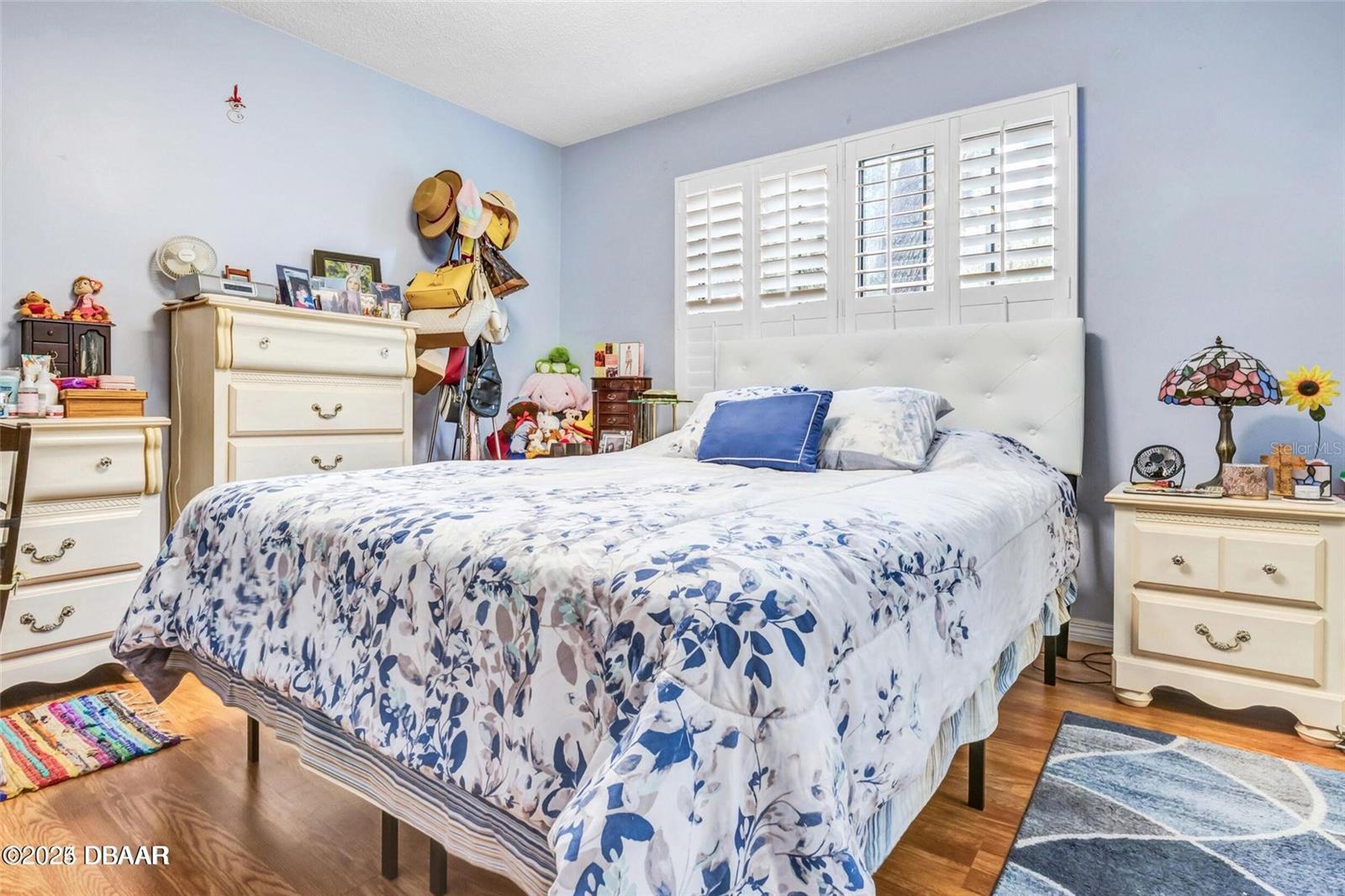 HOLLY SQUARE CONDO - Residential