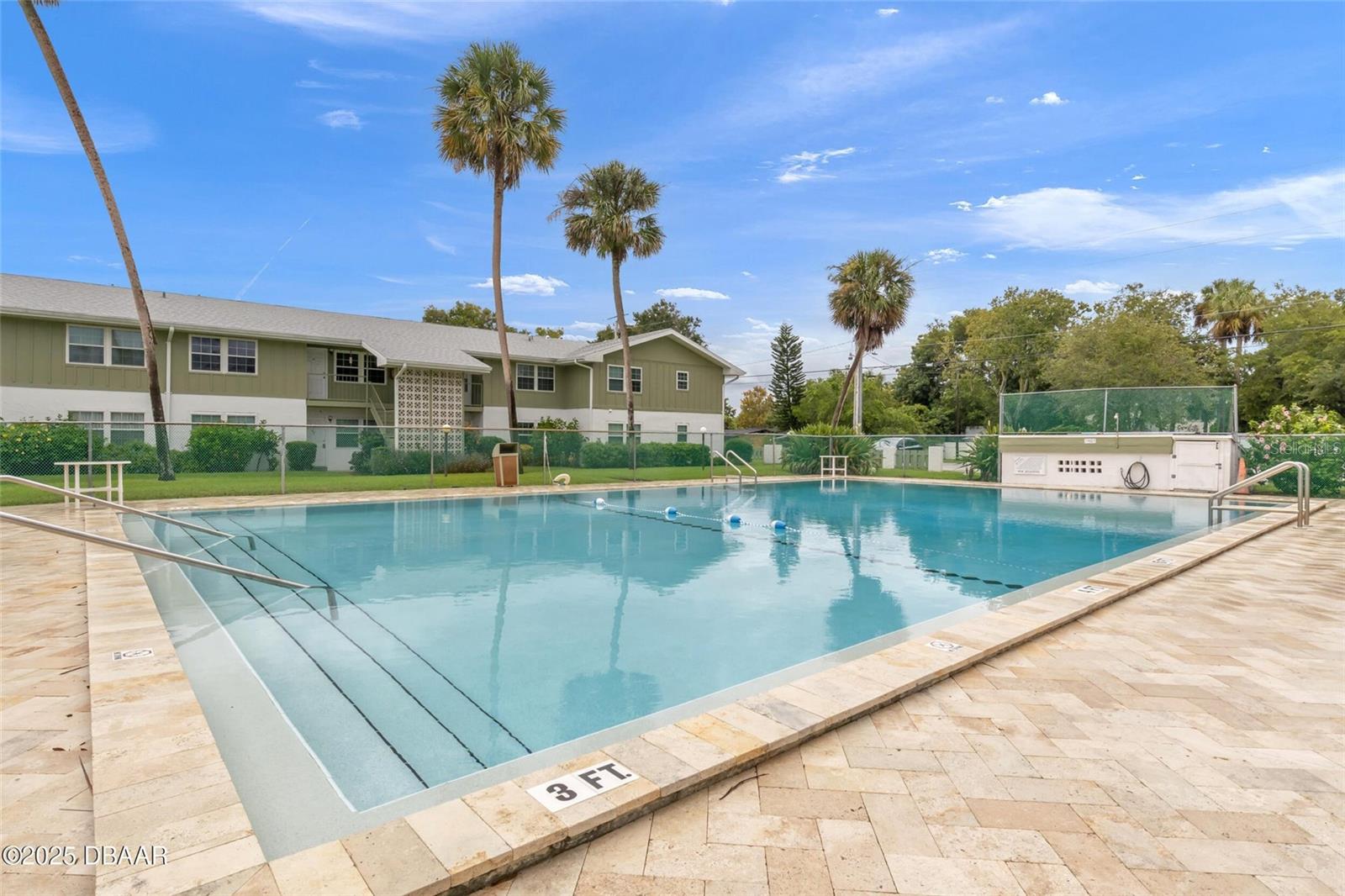 HOLLY SQUARE CONDO - Residential