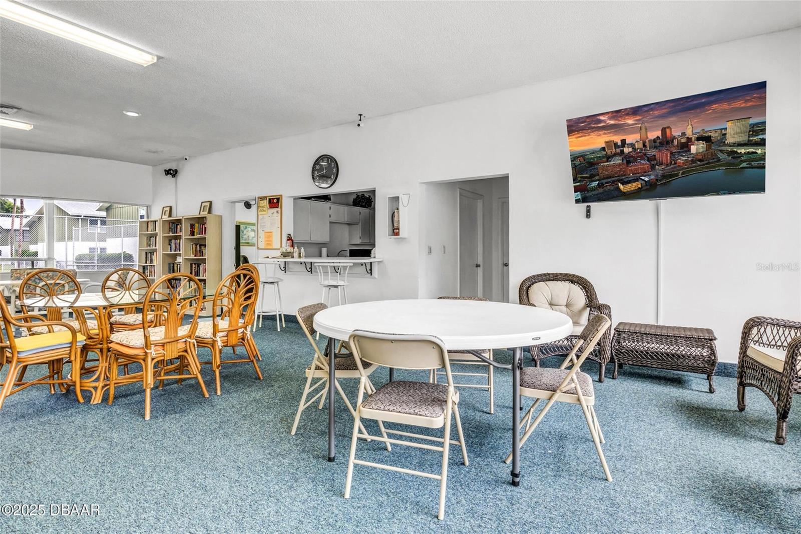 HOLLY SQUARE CONDO - Residential