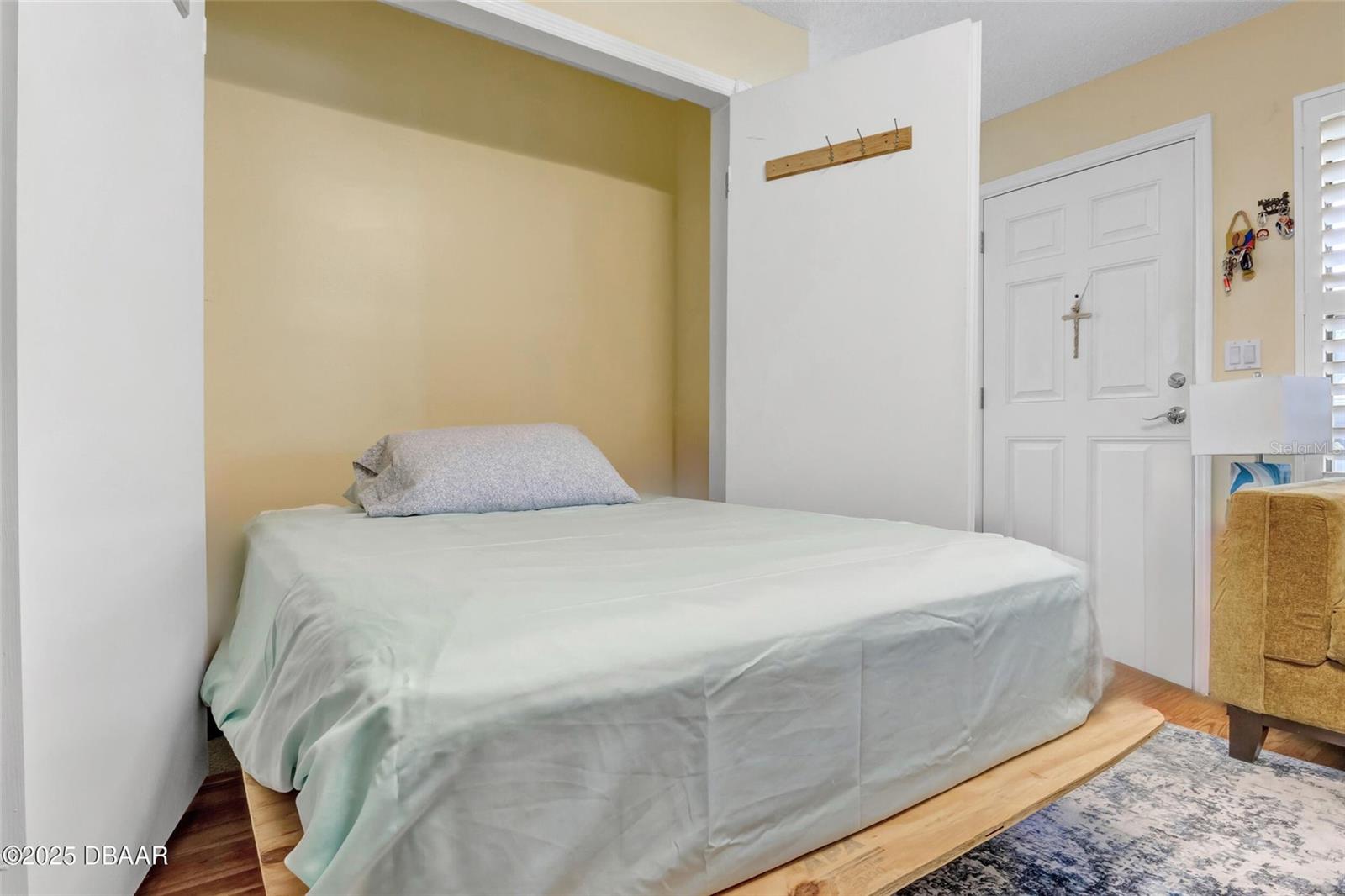 HOLLY SQUARE CONDO - Residential