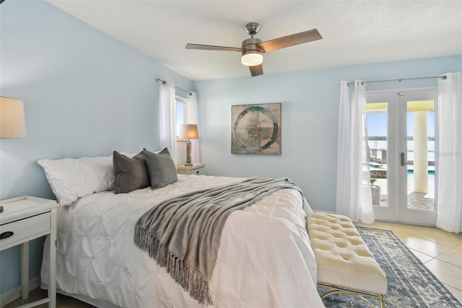 CAPRI ISLE - Residential