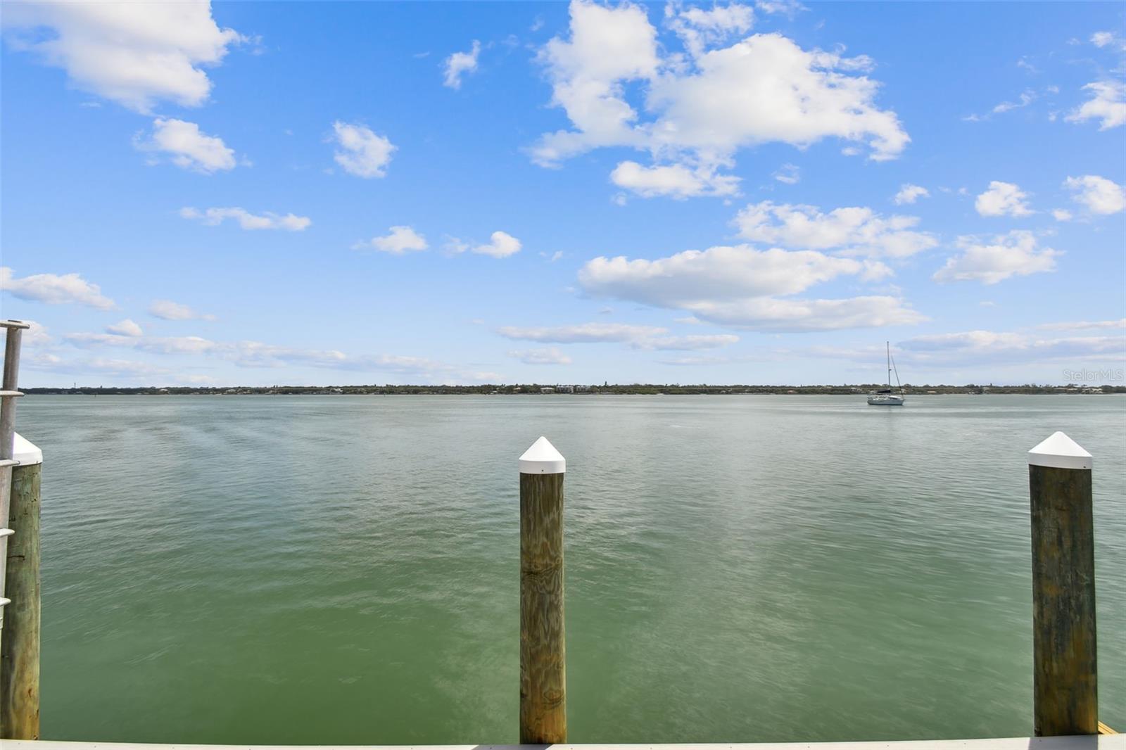 CAPRI ISLE - Residential