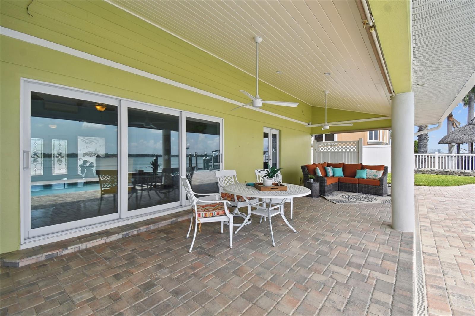 CAPRI ISLE - Residential