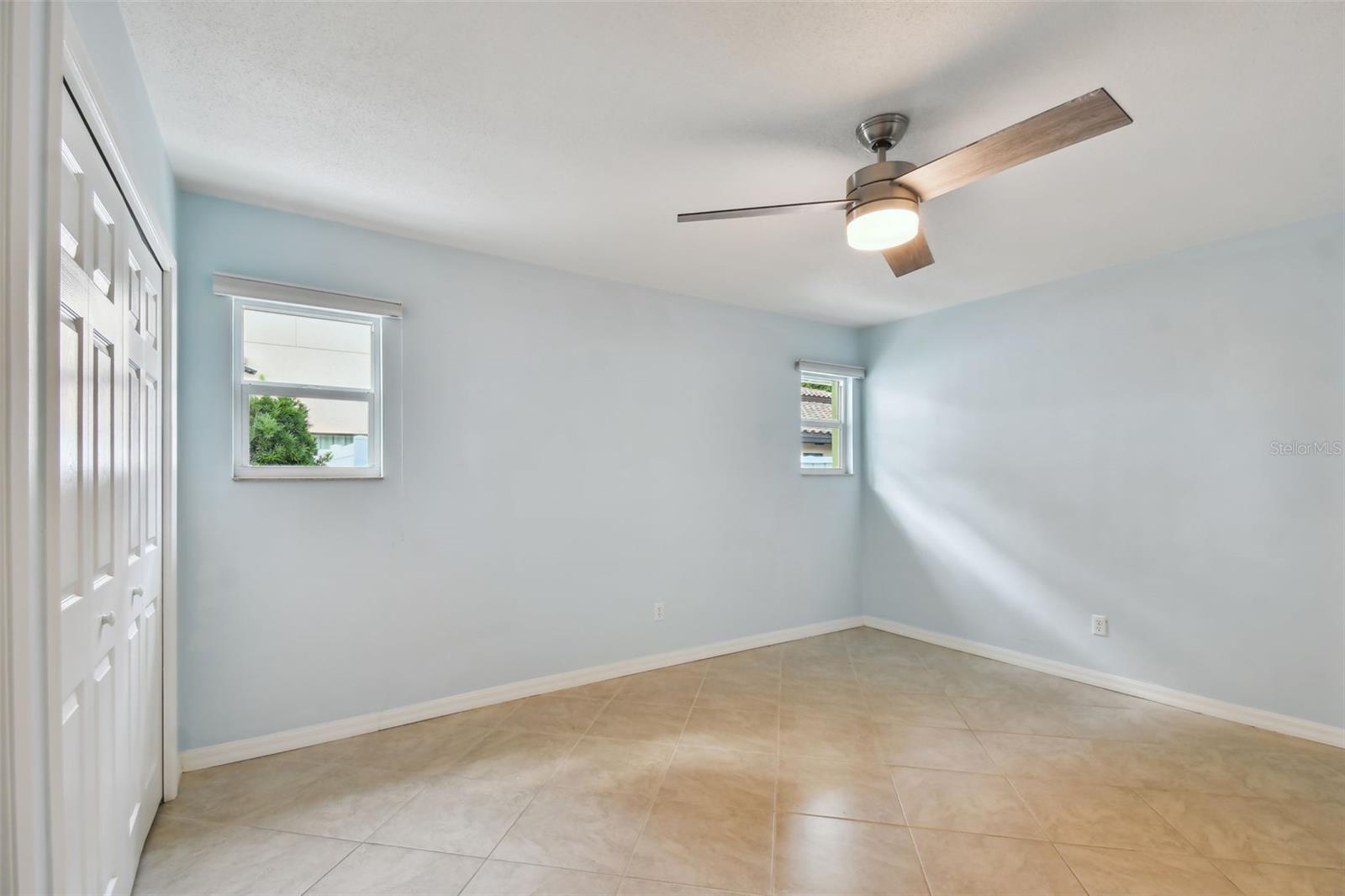 CAPRI ISLE - Residential