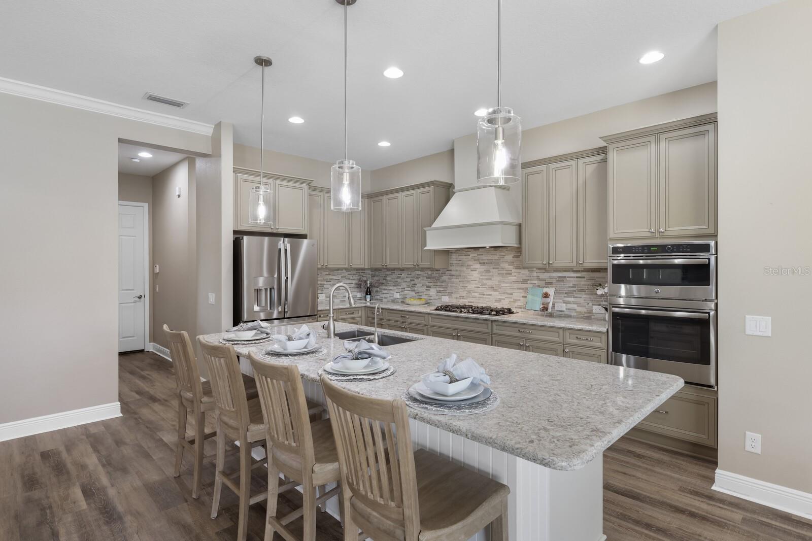 HARBOUR WALK - Residential