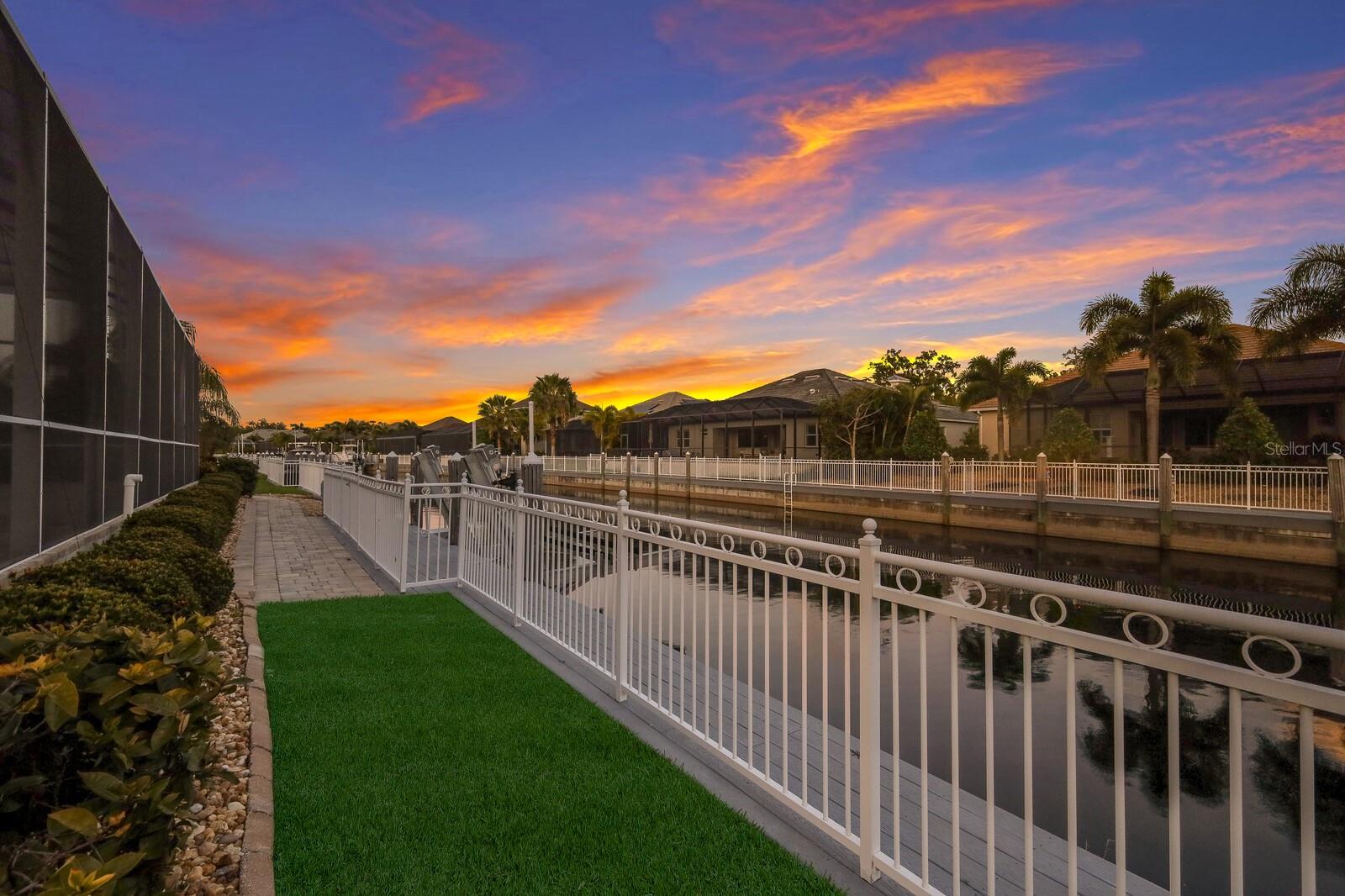 HARBOUR WALK - Residential