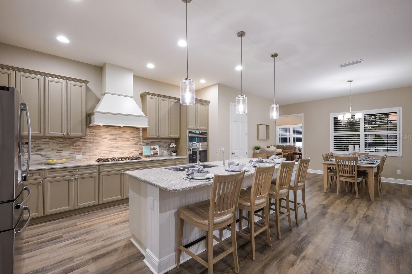 HARBOUR WALK - Residential