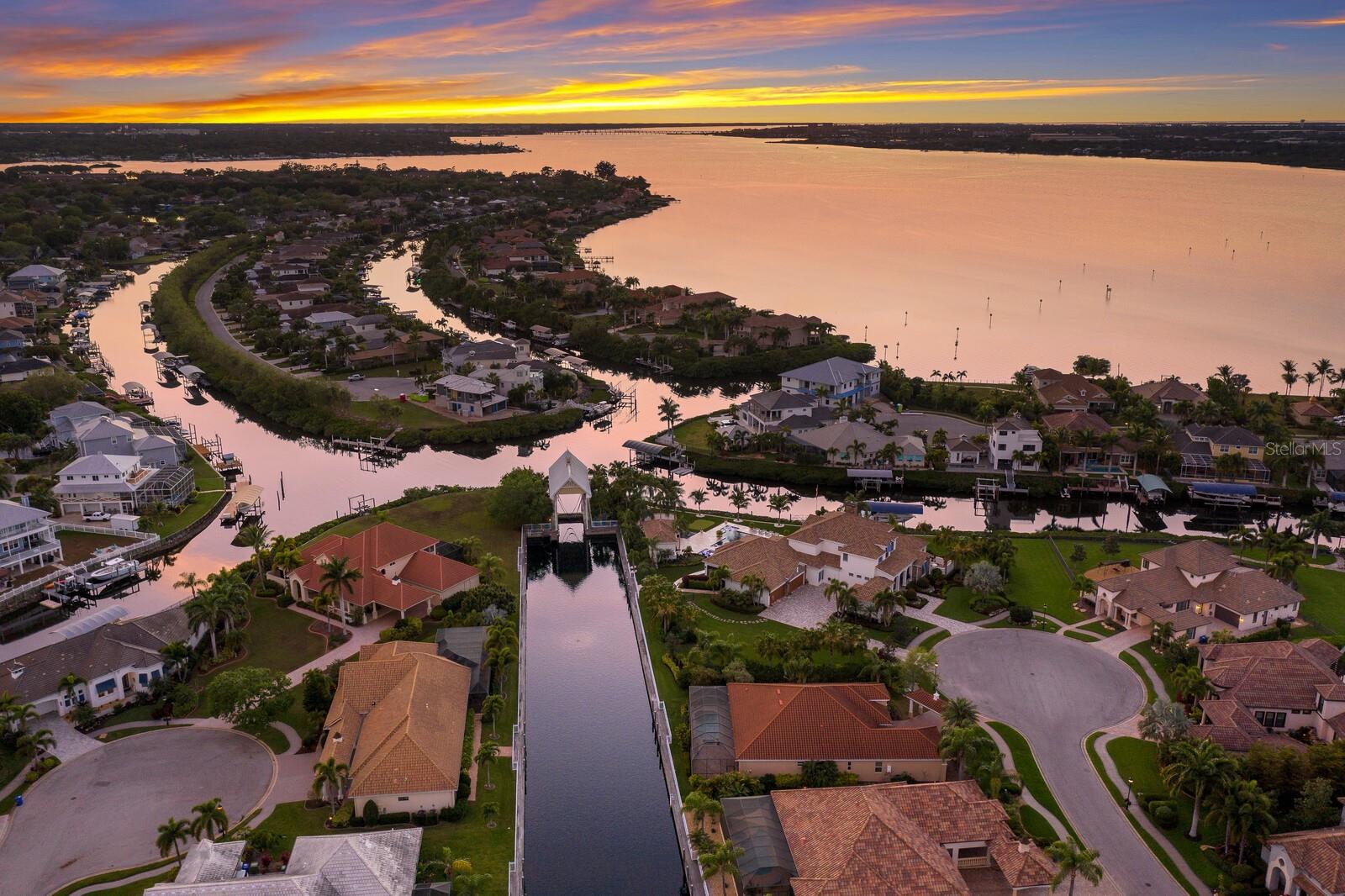 HARBOUR WALK - Residential