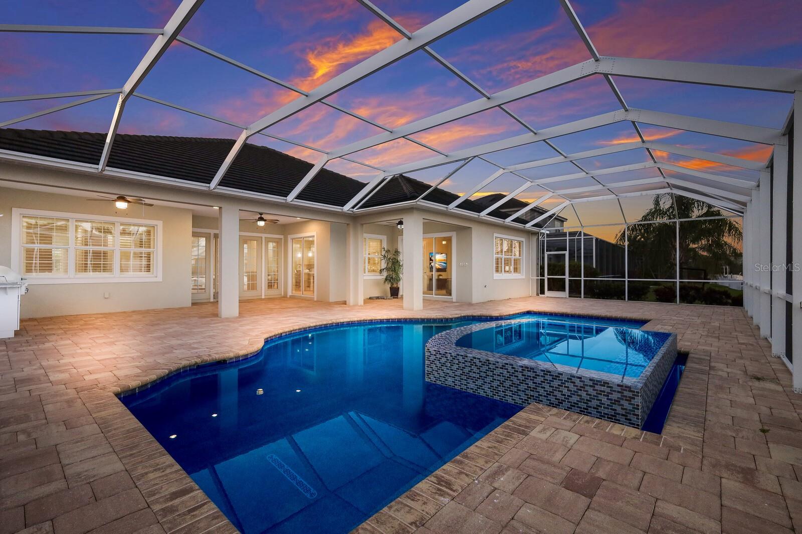 HARBOUR WALK - Residential