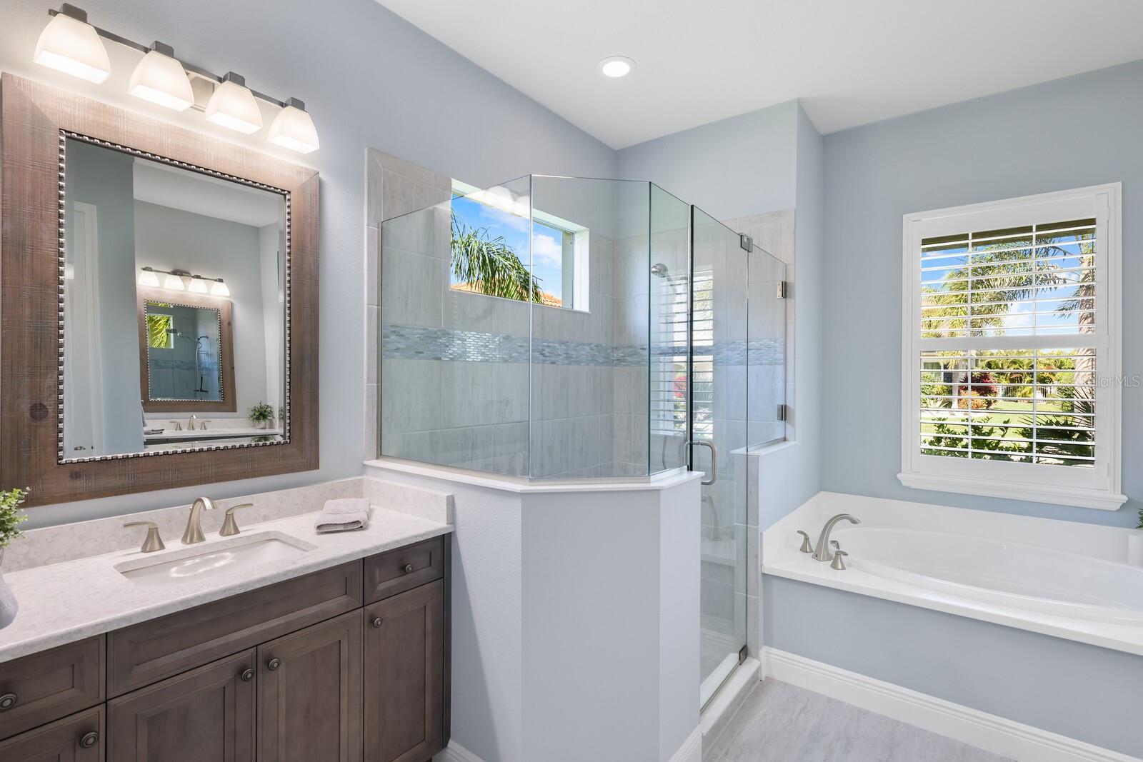 HARBOUR WALK - Residential