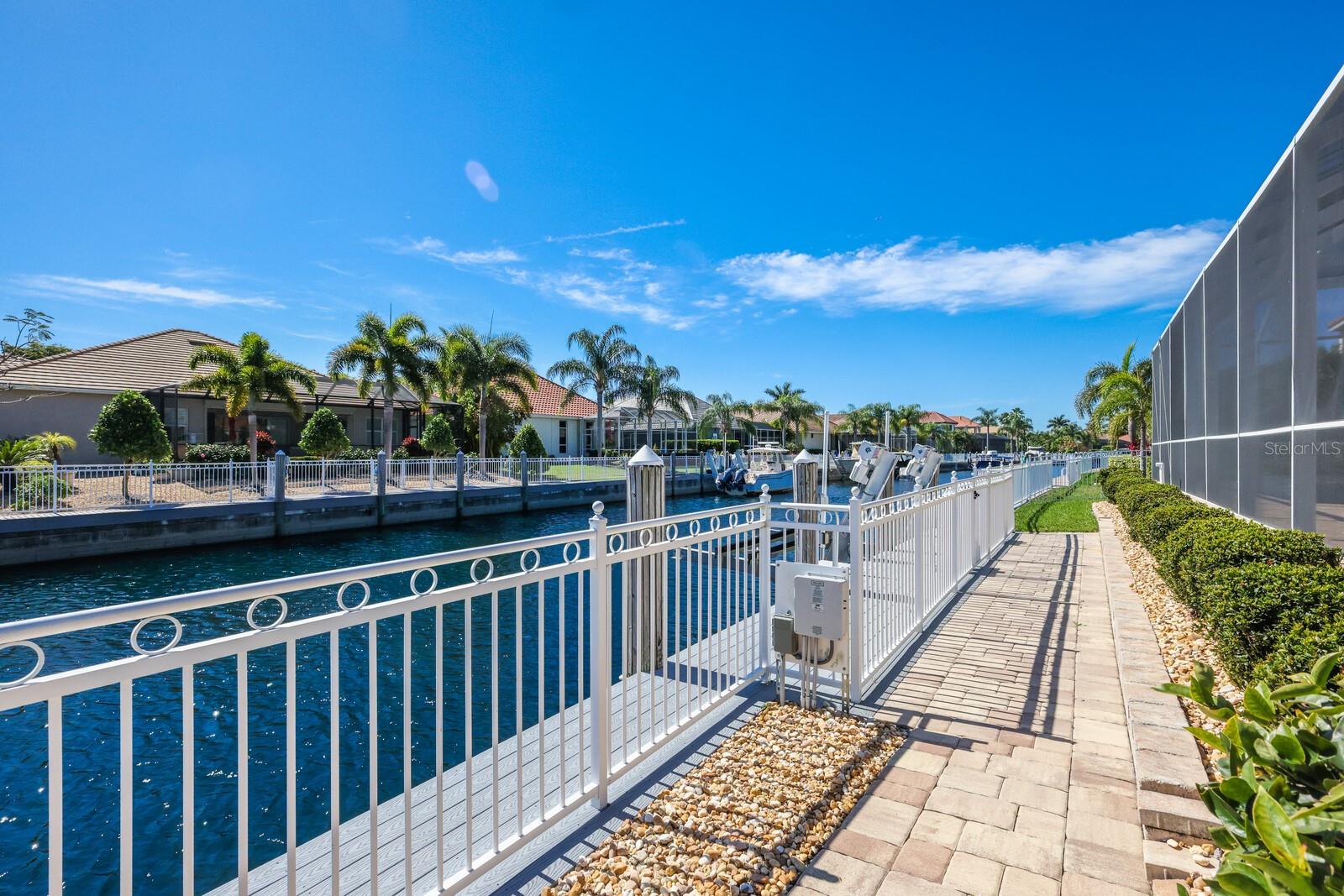 HARBOUR WALK - Residential