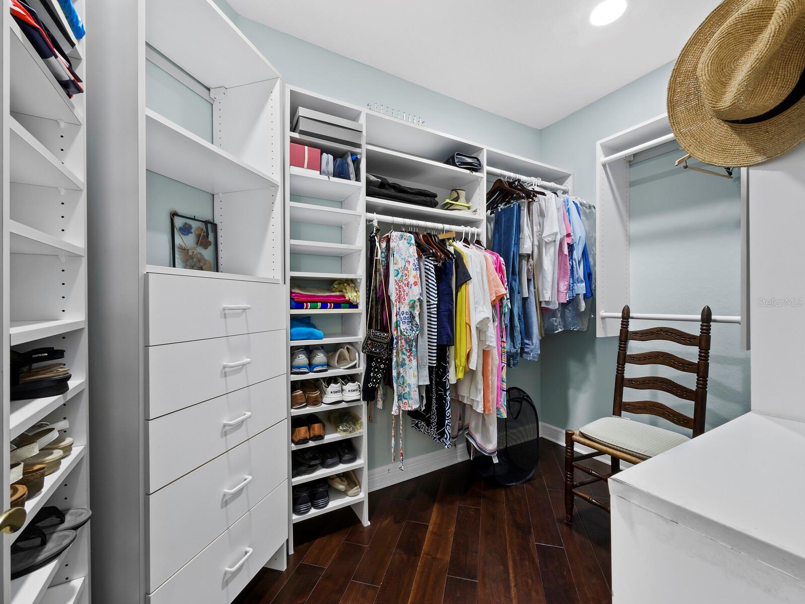 TANGERINE BAY CLUB - Residential