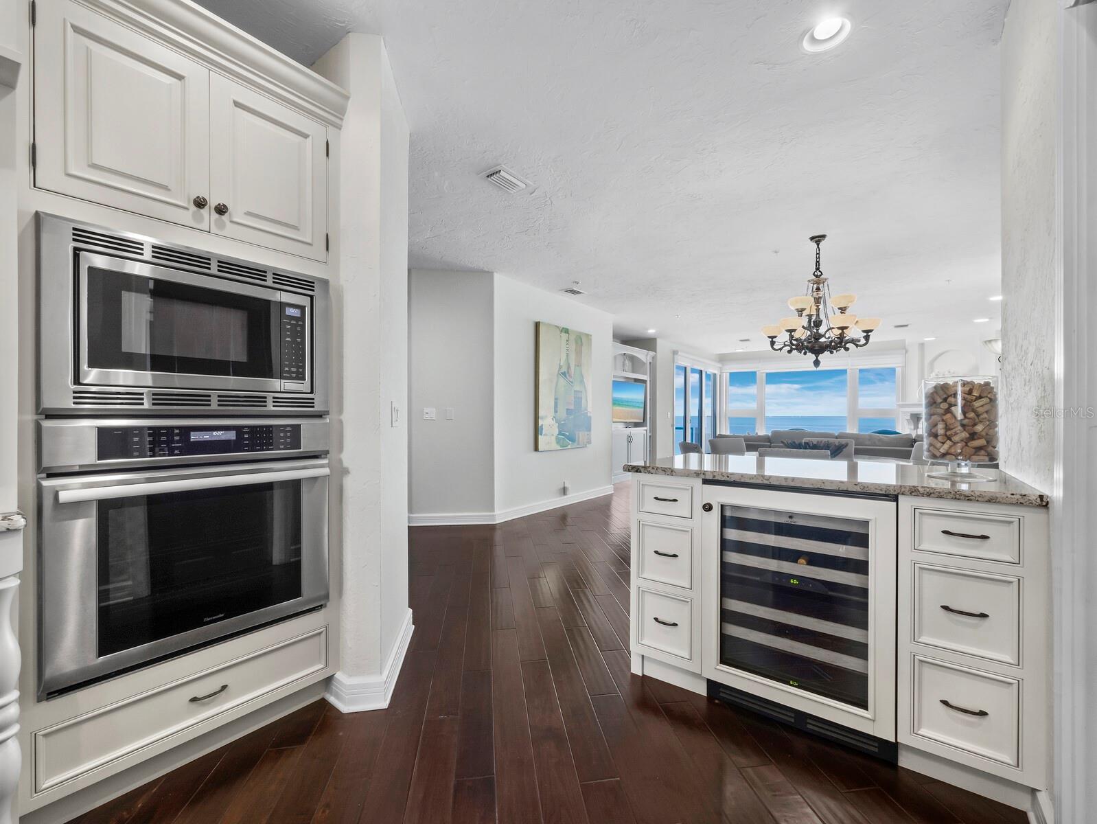 TANGERINE BAY CLUB - Residential