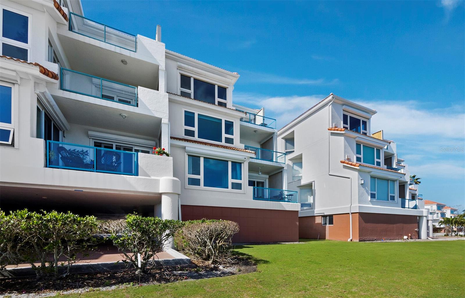 TANGERINE BAY CLUB - Residential