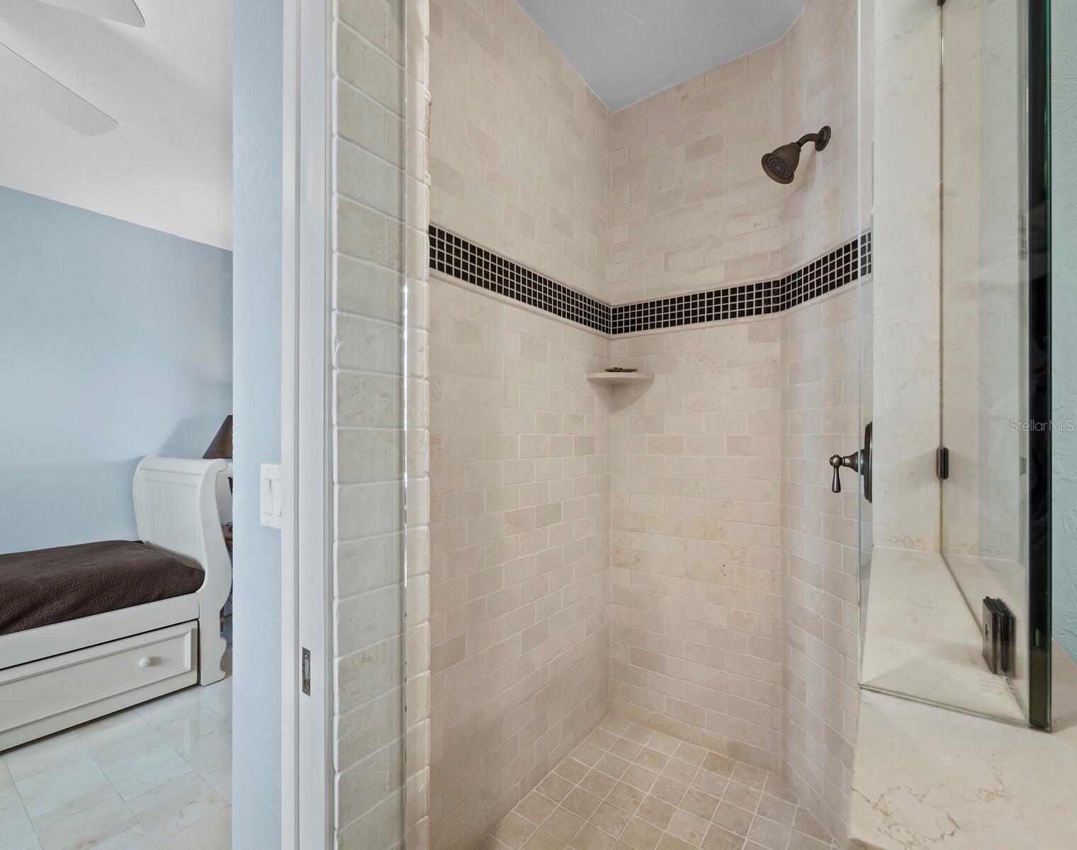 TANGERINE BAY CLUB - Residential