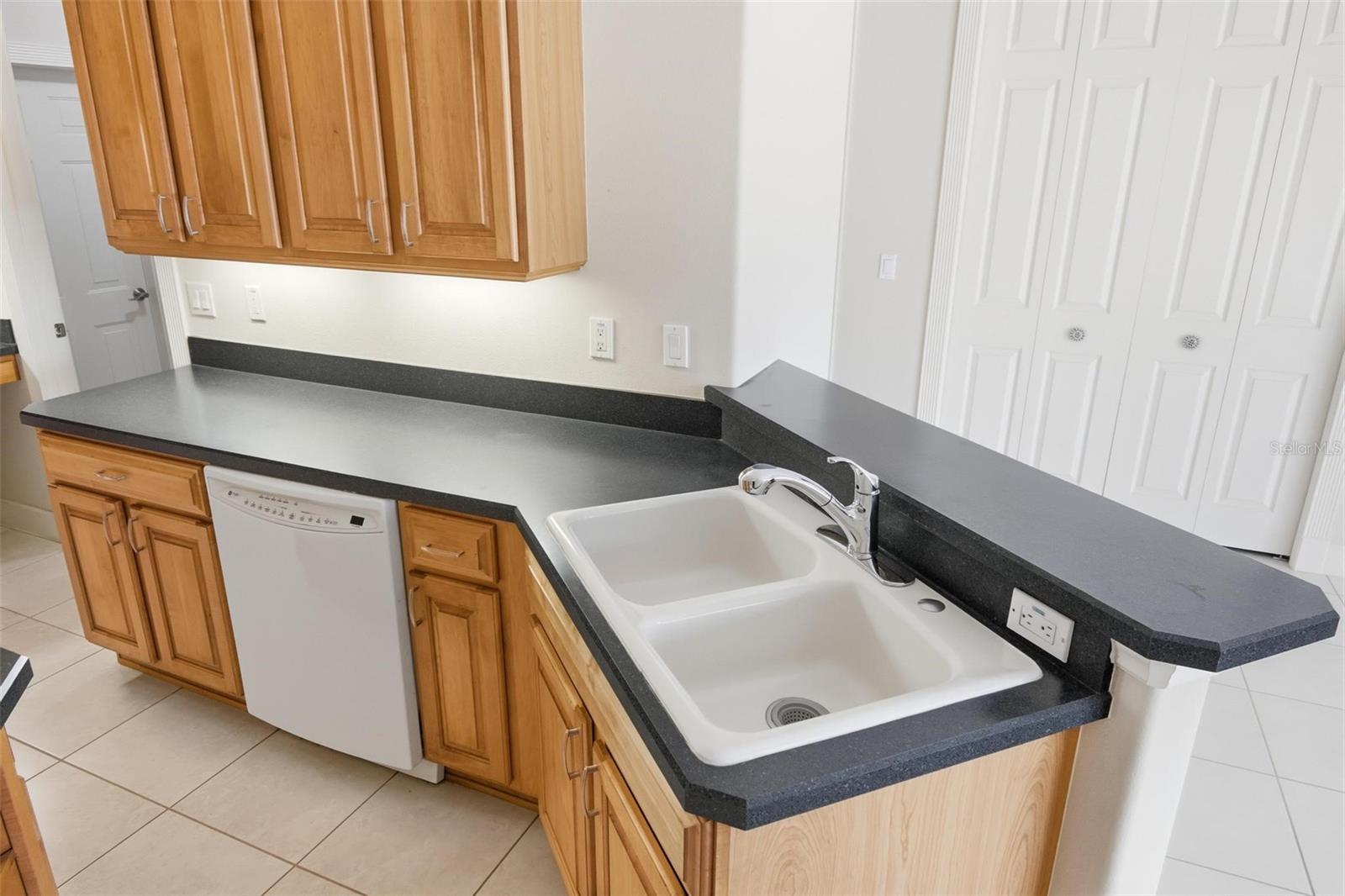 GRAND HAVEN VILLAGE J-3 - Residential