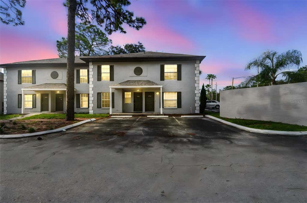 Photo of 5238 Sunridge Palms Drive #304, Tampa, FL 33617 (MLS # TB8519145)