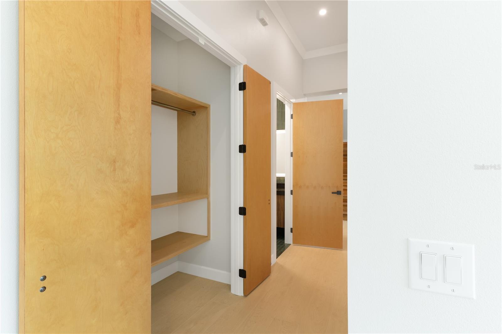 ACREAGE & UNREC - Residential