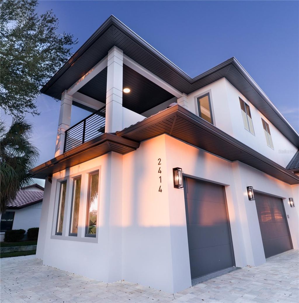 Photo of 2414 Bayshore Road, Nokomis, FL 34275 (MLS # A4676619)