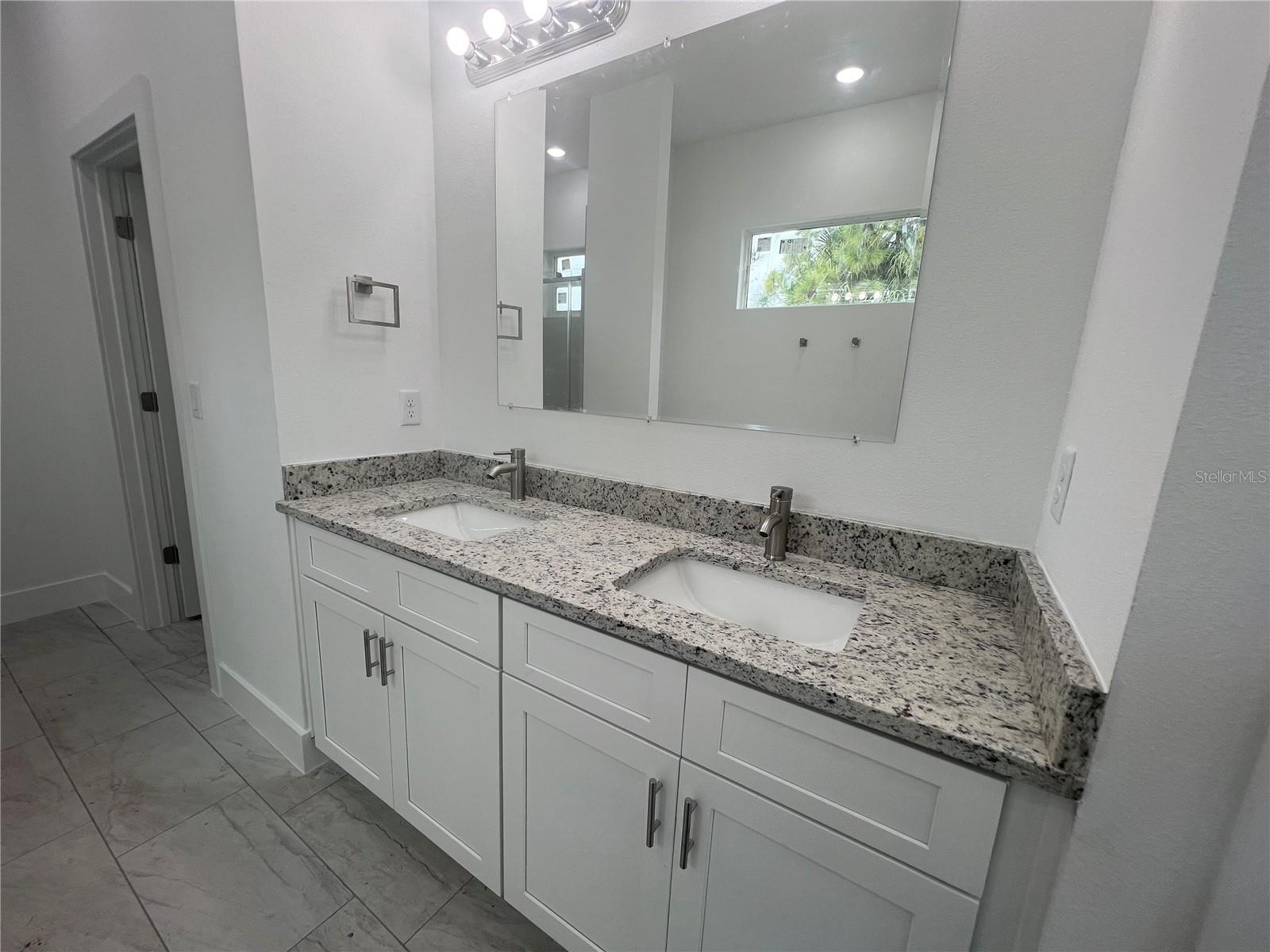 ROTONDA SANDS - Residential Lease