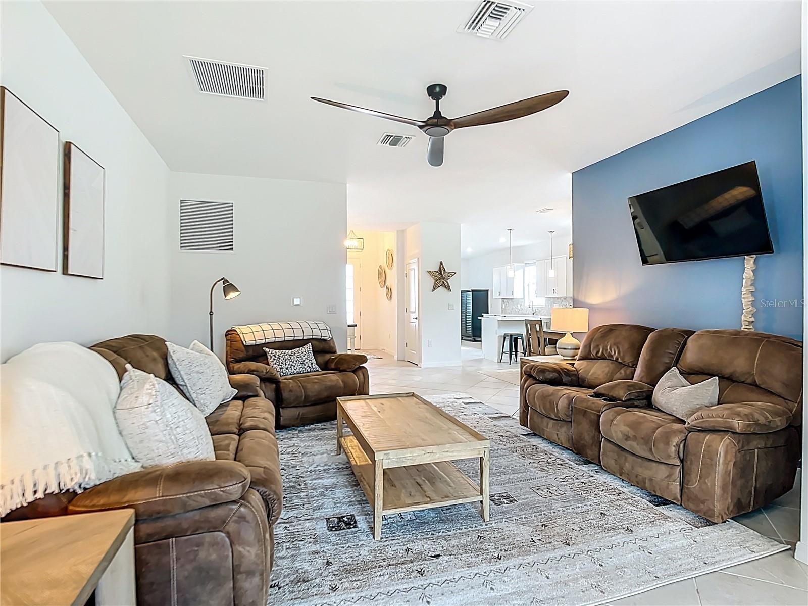 ANTIGUA/WELLEN PARK - Residential