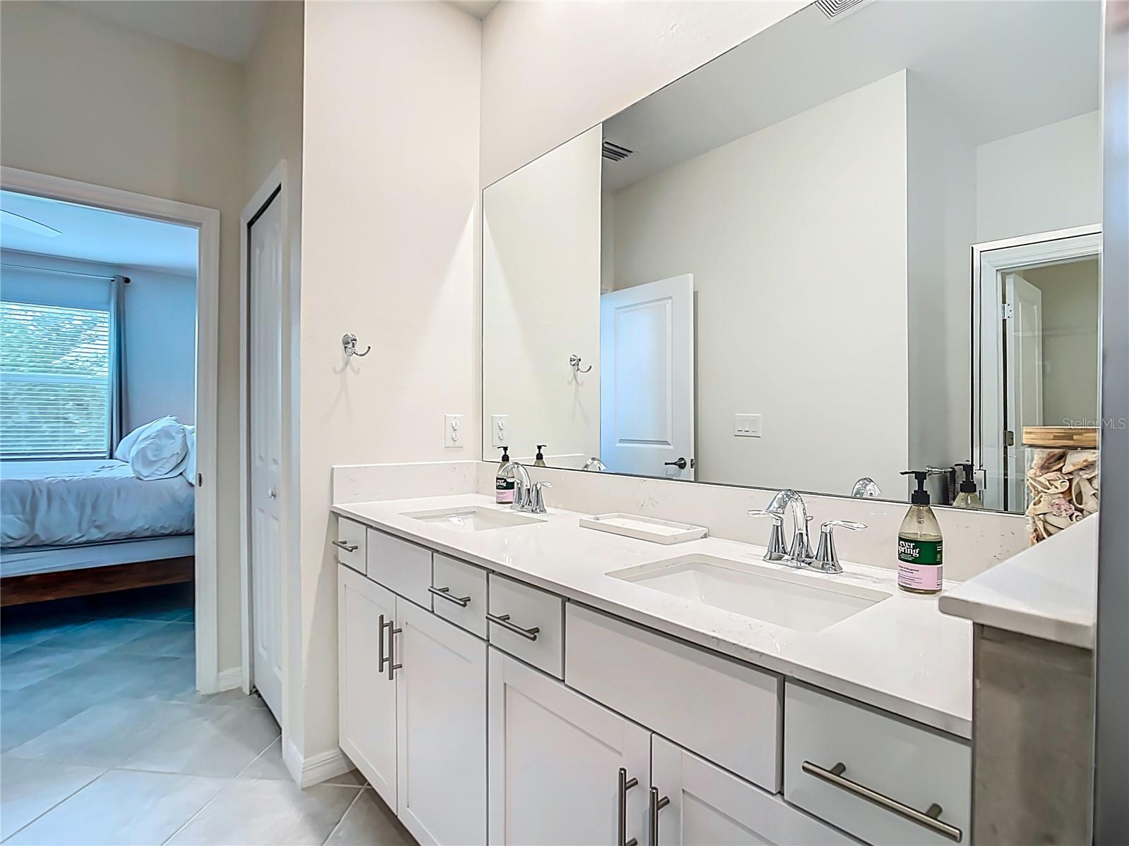 ANTIGUA/WELLEN PARK - Residential