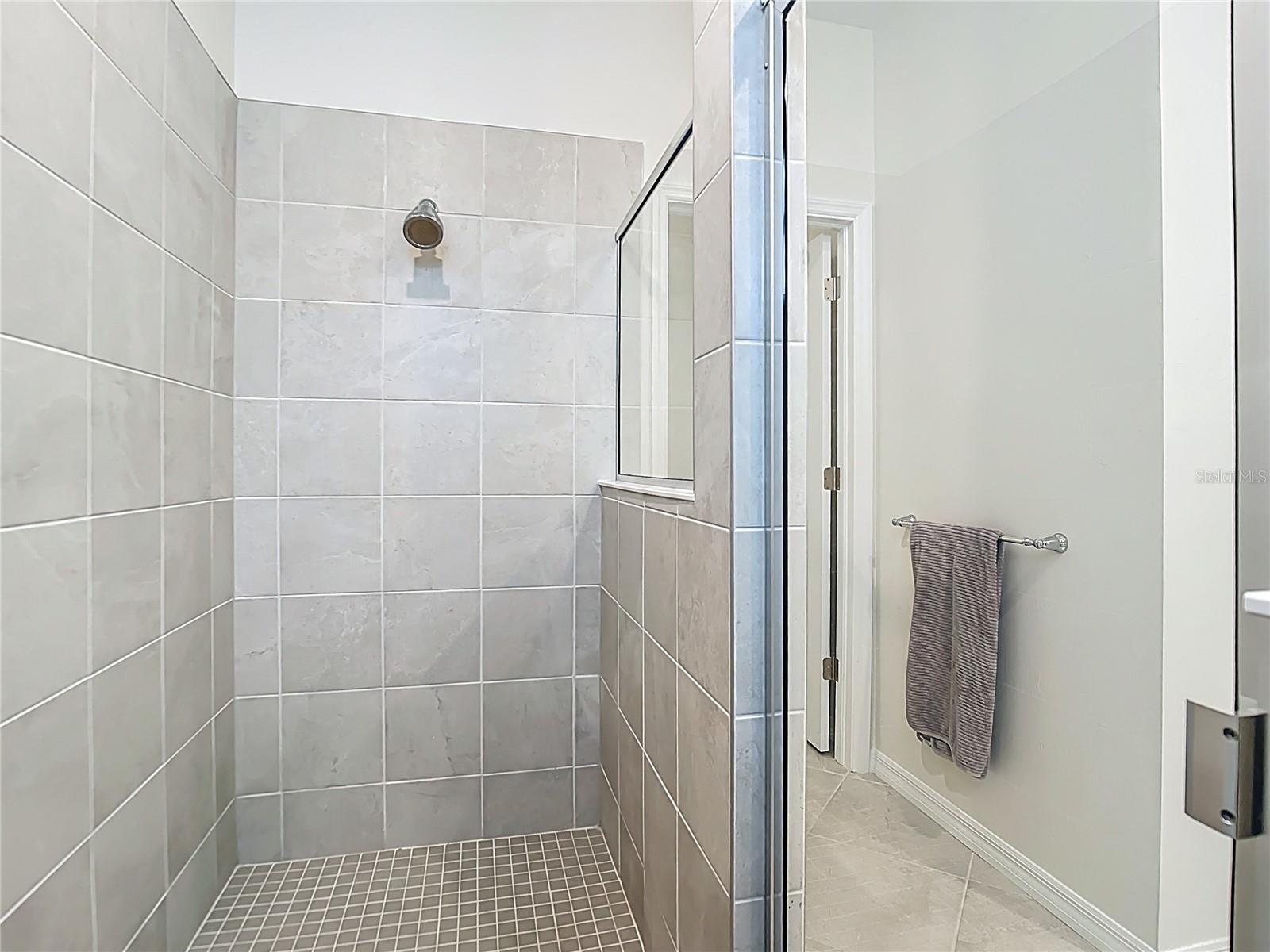 ANTIGUA/WELLEN PARK - Residential