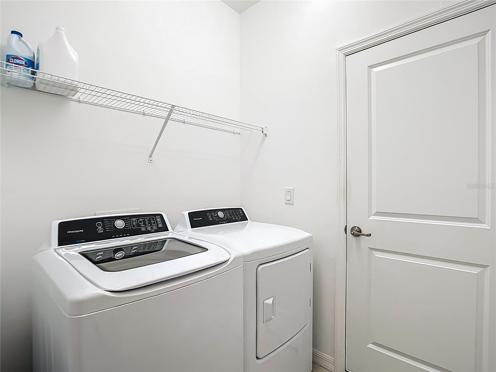 ANTIGUA/WELLEN PARK - Residential