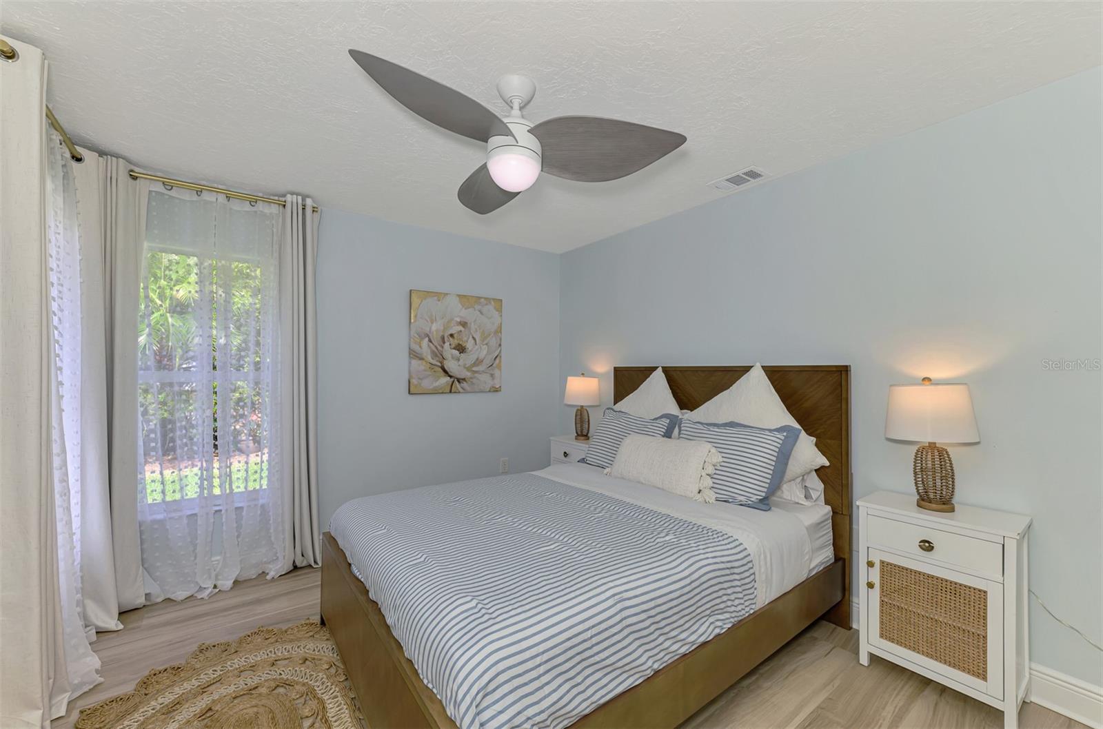 CREEKWOOD - Residential