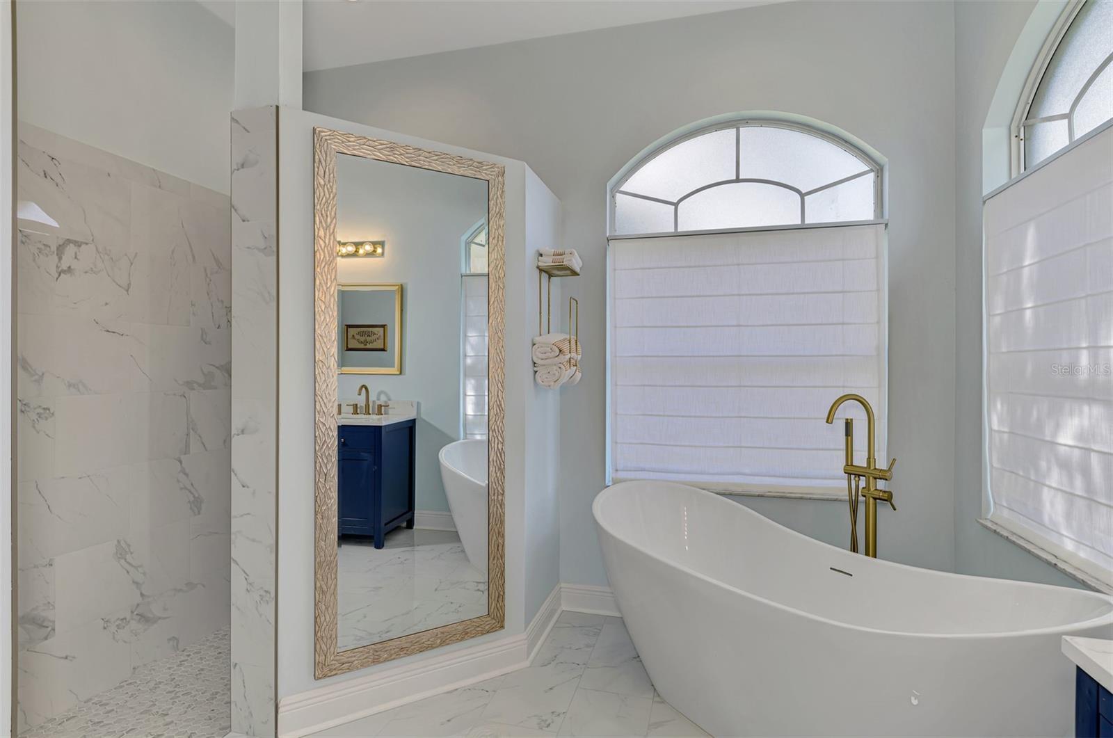 CREEKWOOD - Residential