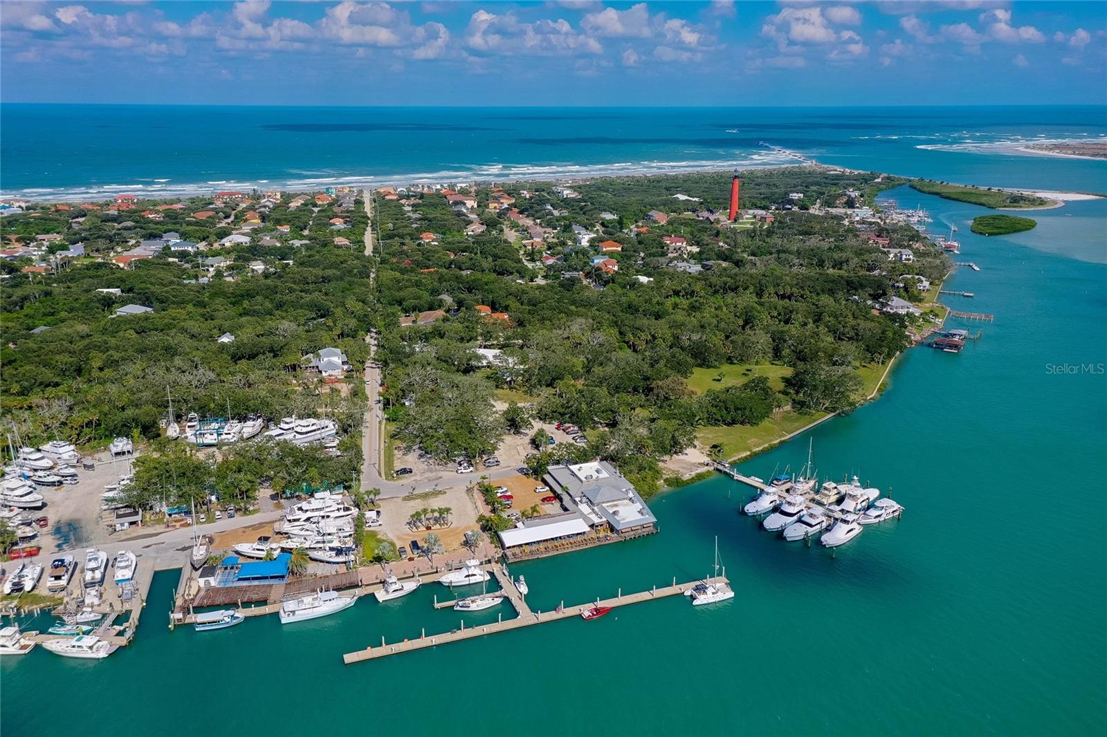 EAST WIND SOUTH & NORTH - Residential