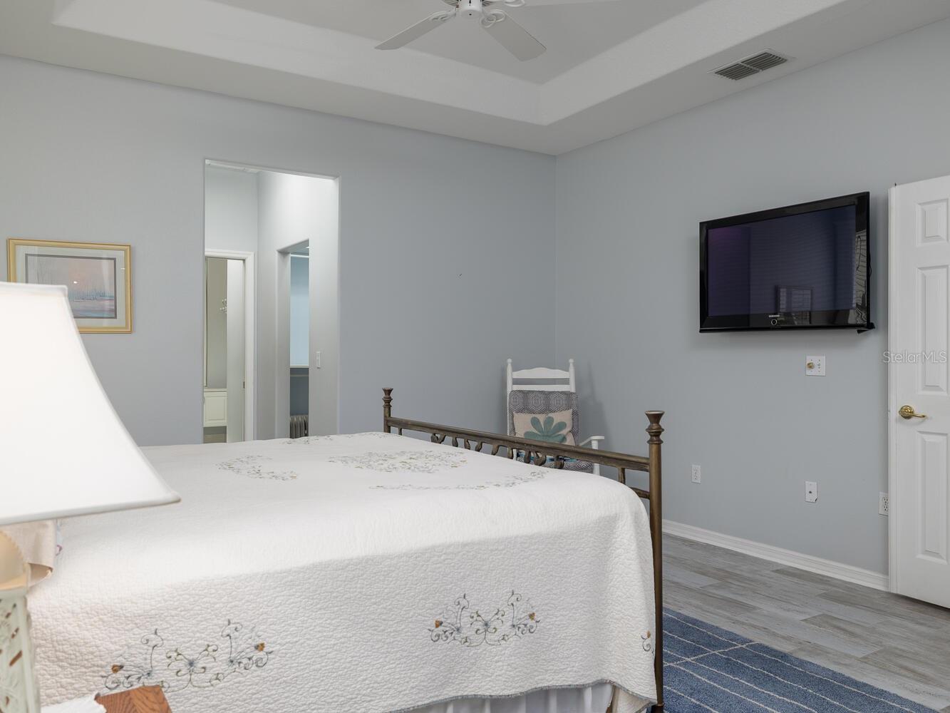 OAK RUN CRESCENT OAKS - Residential