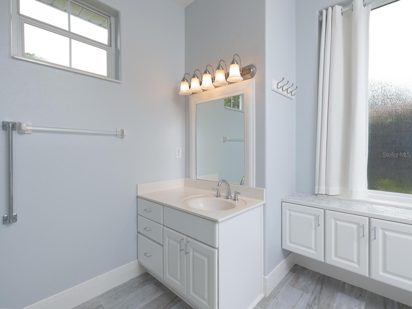 OAK RUN CRESCENT OAKS - Residential