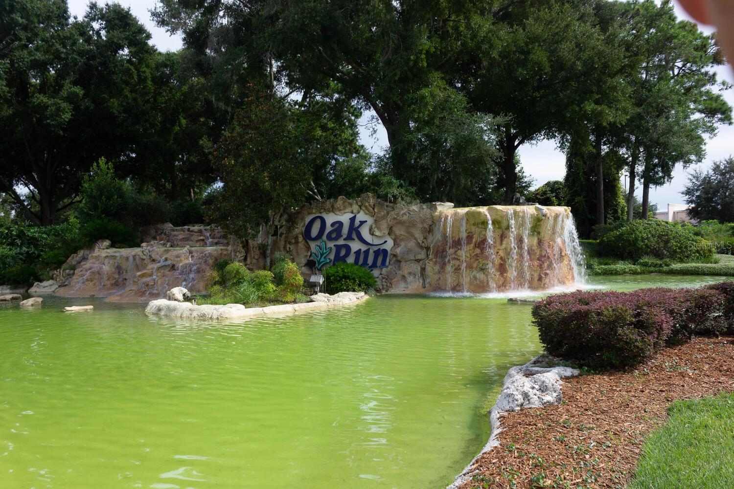 OAK RUN CRESCENT OAKS - Residential