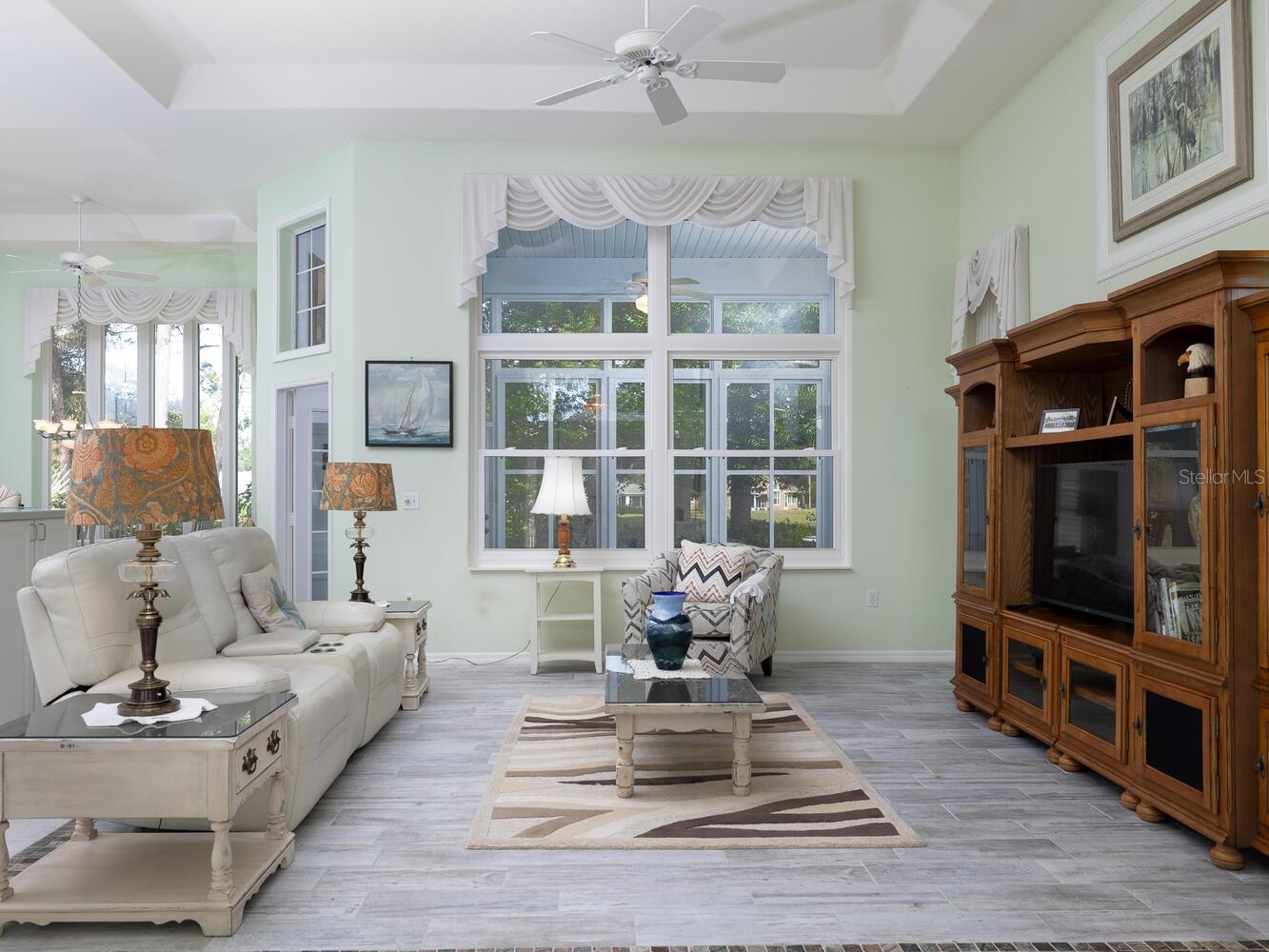 OAK RUN CRESCENT OAKS - Residential