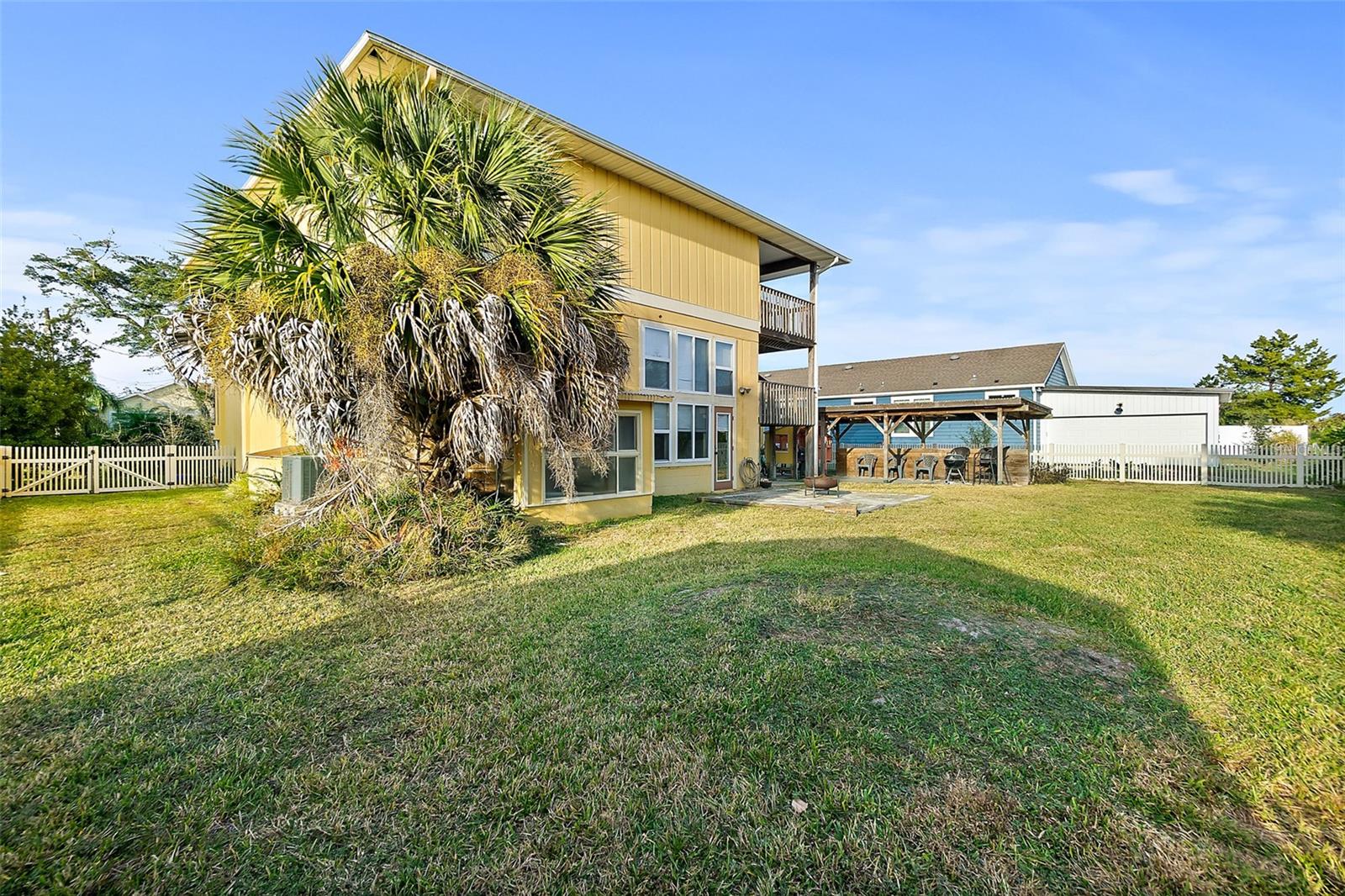 ARMAND BEACH EAST SUB - Residential