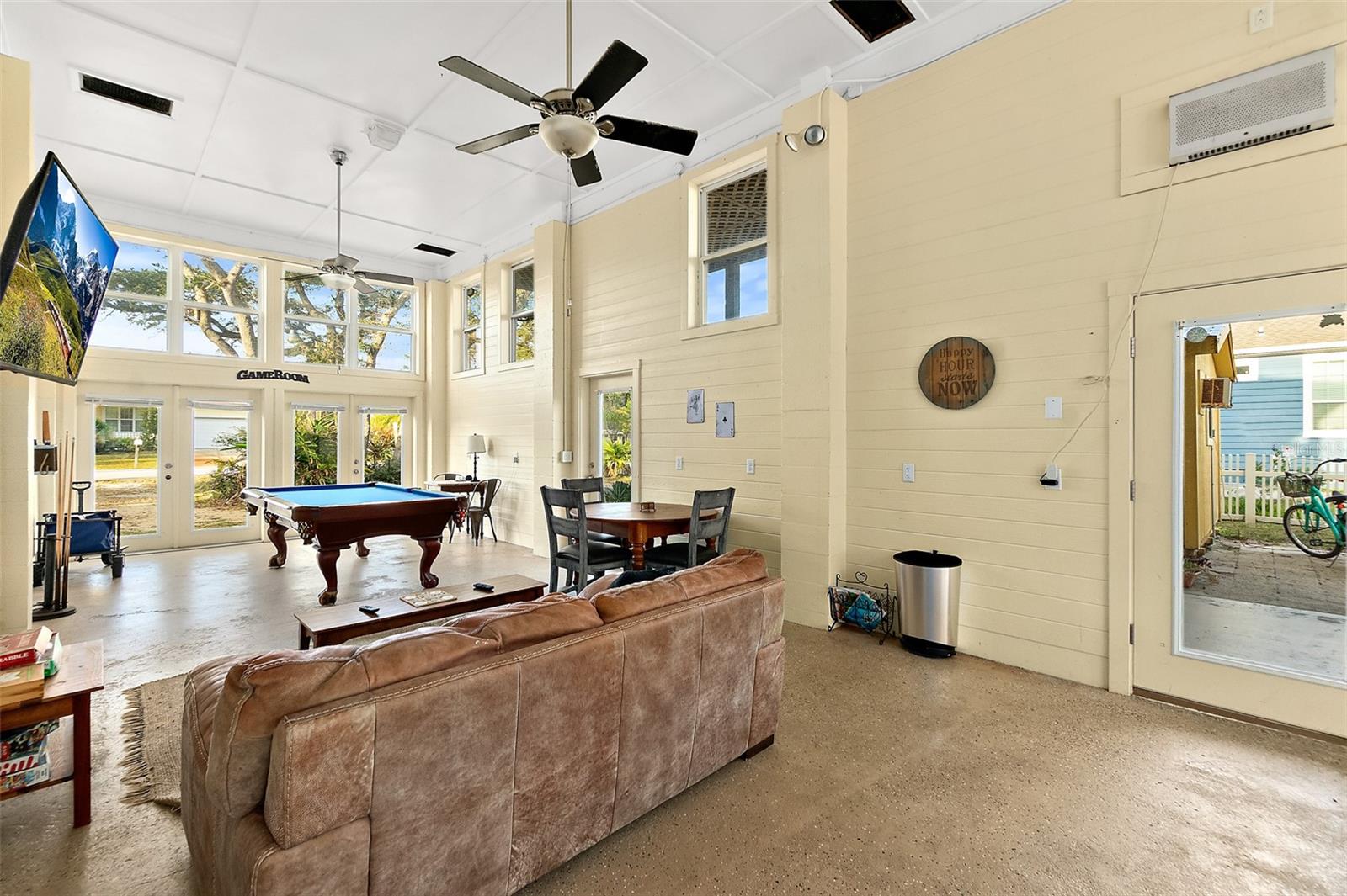 ARMAND BEACH EAST SUB - Residential