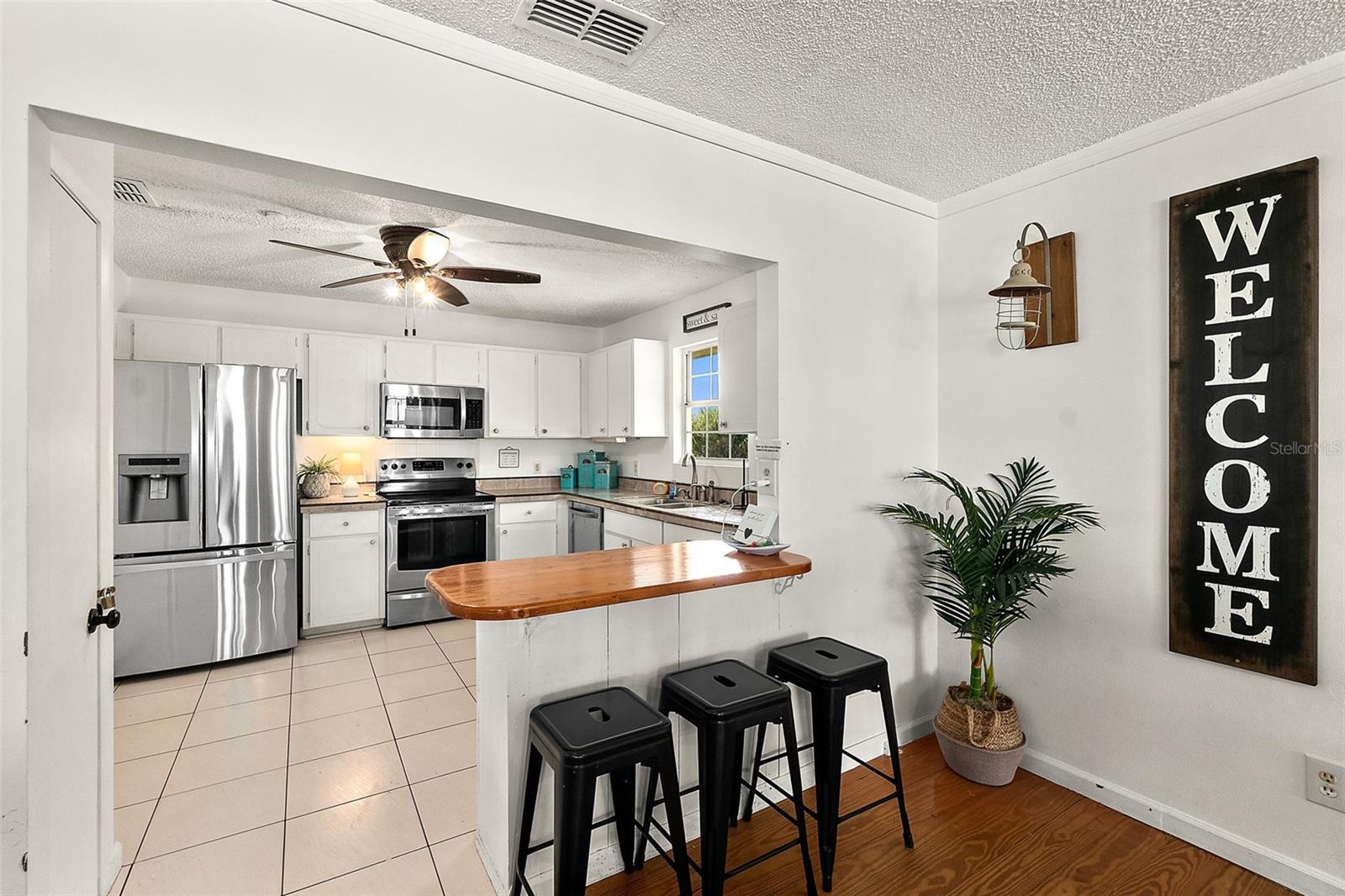 ARMAND BEACH EAST SUB - Residential