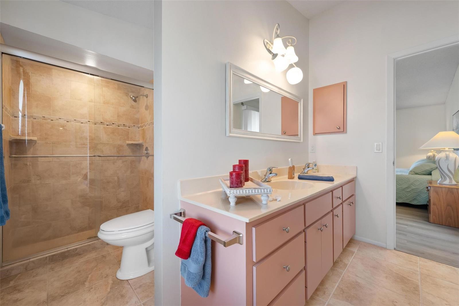 QUAIL LAKE - Residential