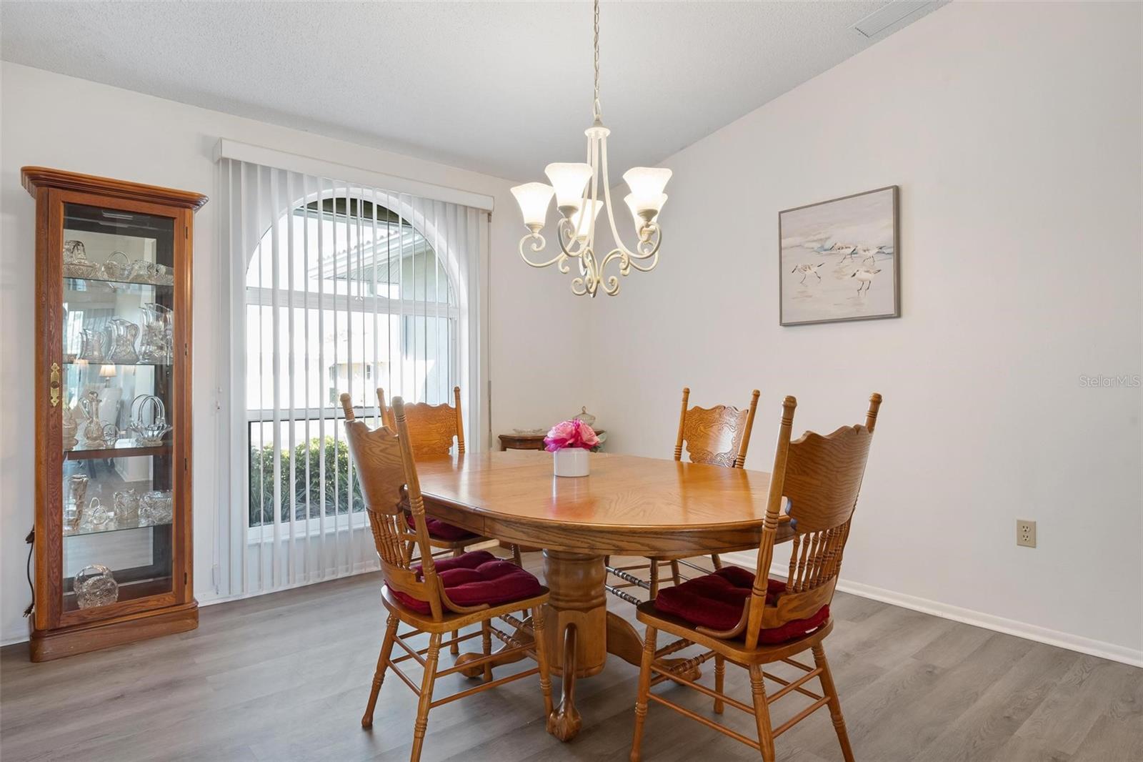 QUAIL LAKE - Residential