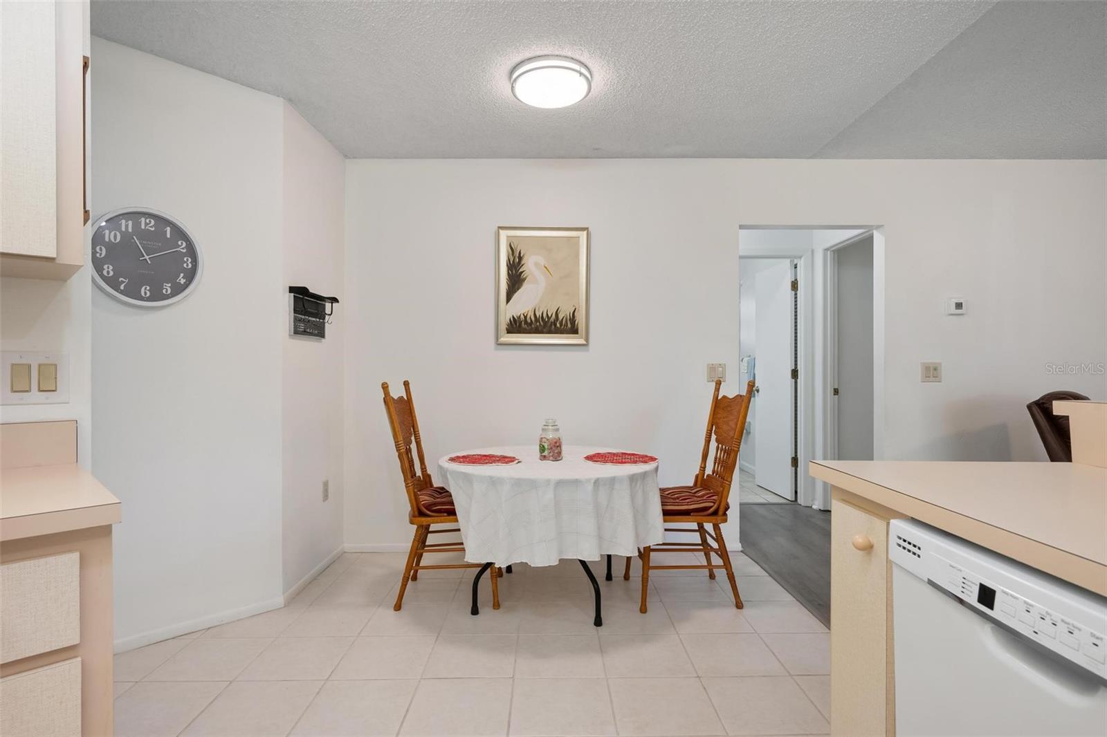 QUAIL LAKE - Residential