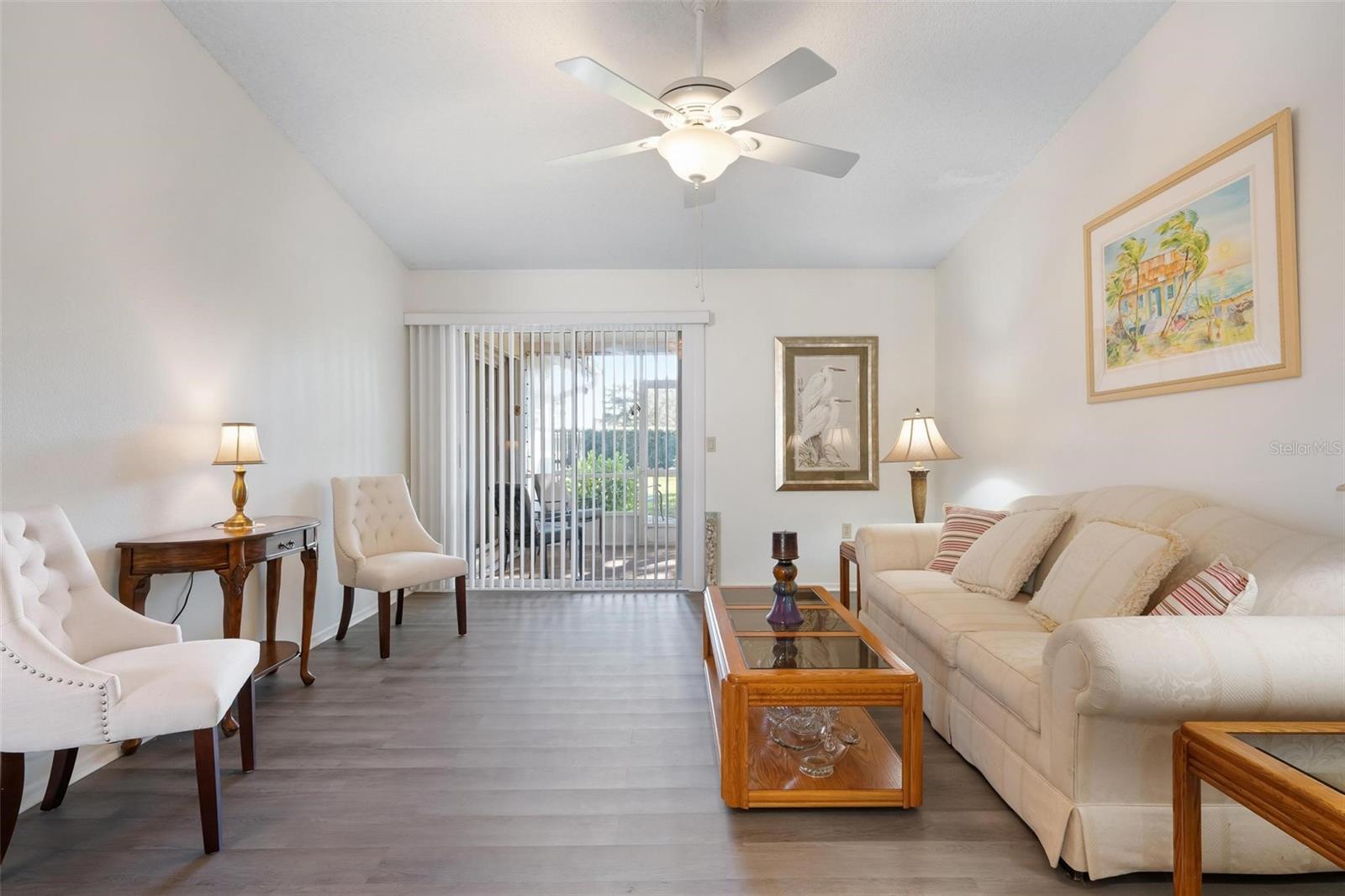 QUAIL LAKE - Residential